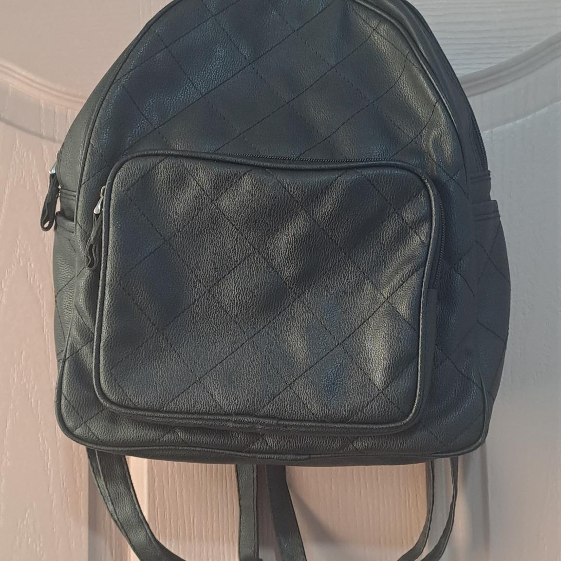 کیف کوله پشتی زنانه