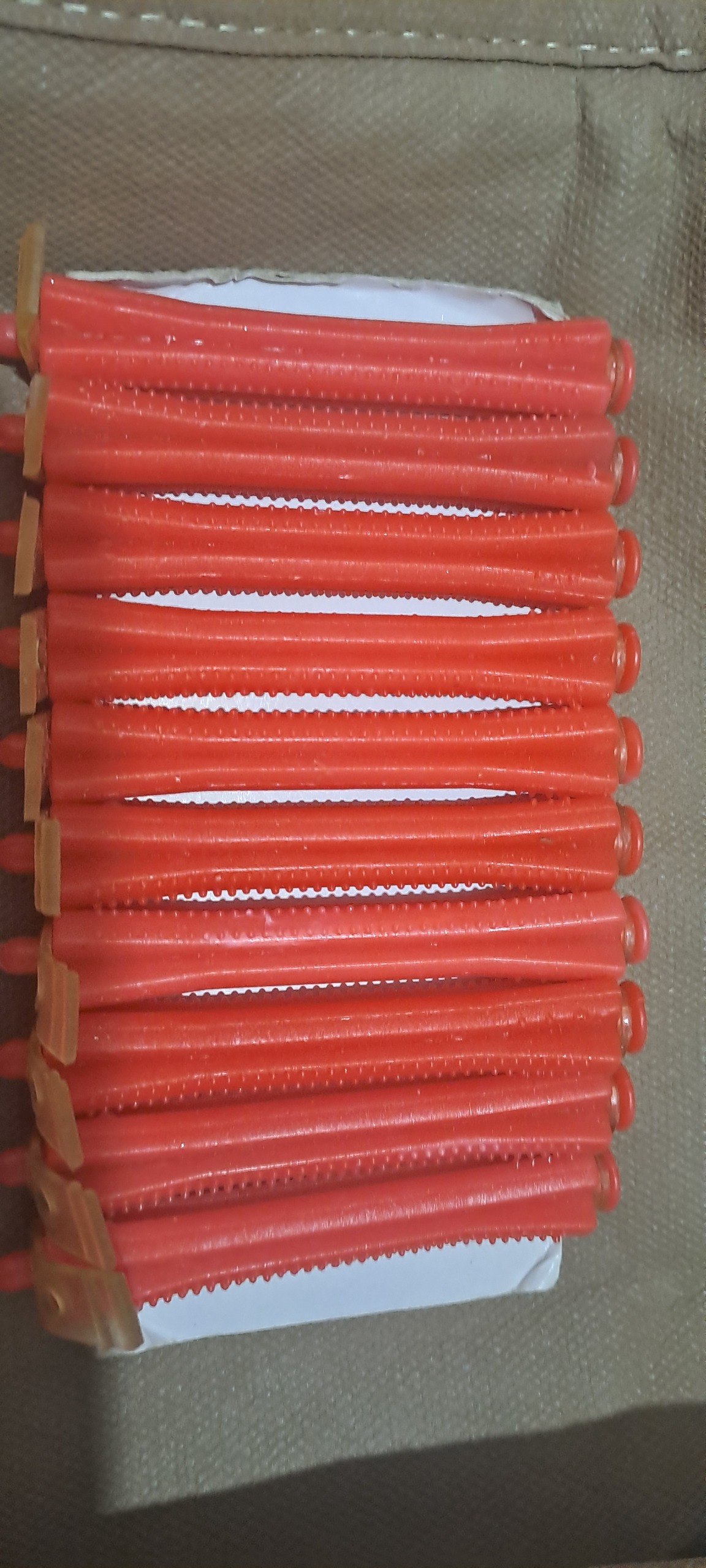 بیگودی فر کننده مو مدل کشی بسته ی 10 تایی