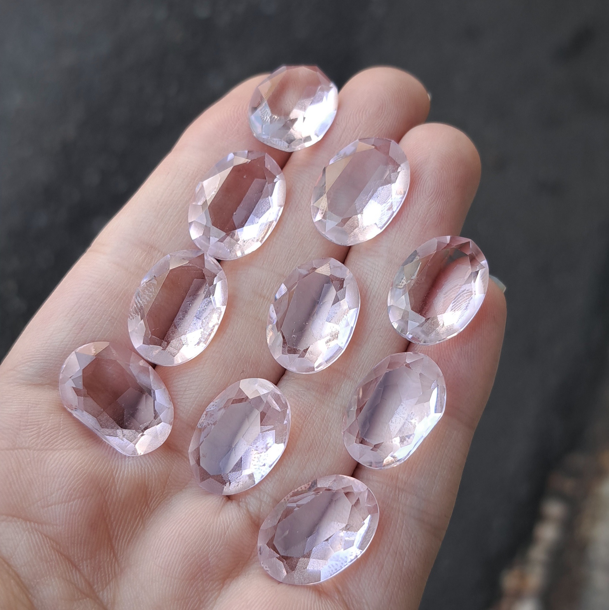 پک 10 عددی نگین های اتمی