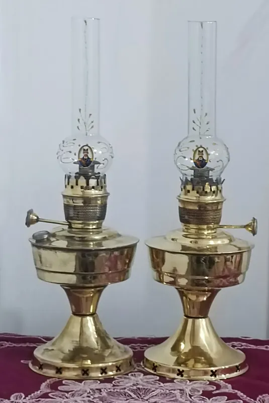 جفت چراغ برنجی زیبا قدیمی،مارک افتاب پخش پهلوی