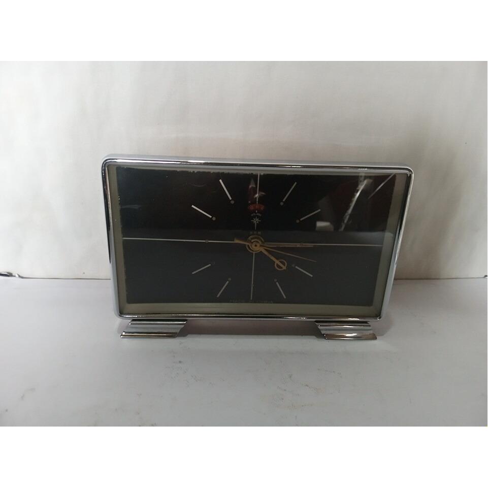 ساعت رومیزی قدیمی