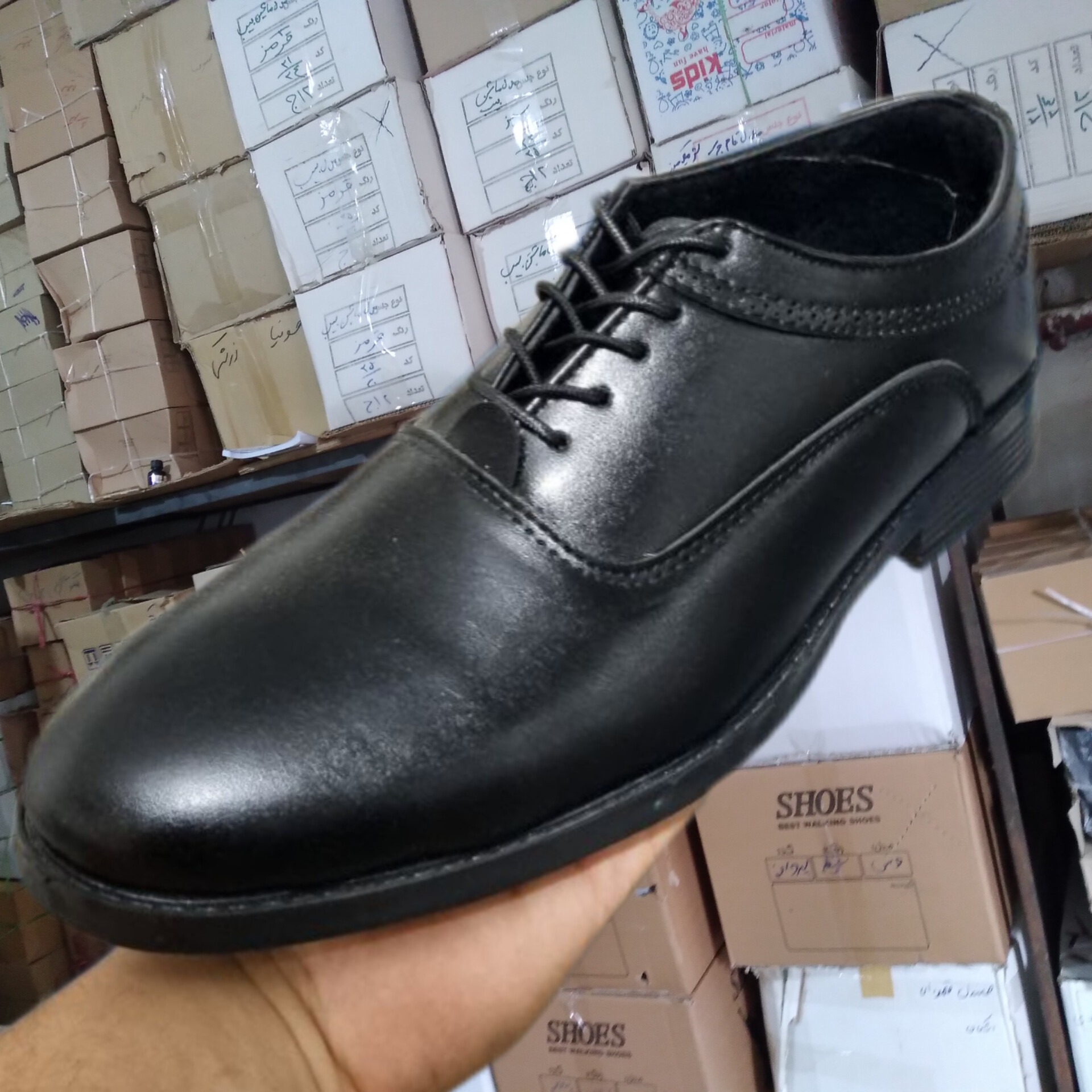 کفش مردانه چرم مجلسی طرح رویال ساده بندی