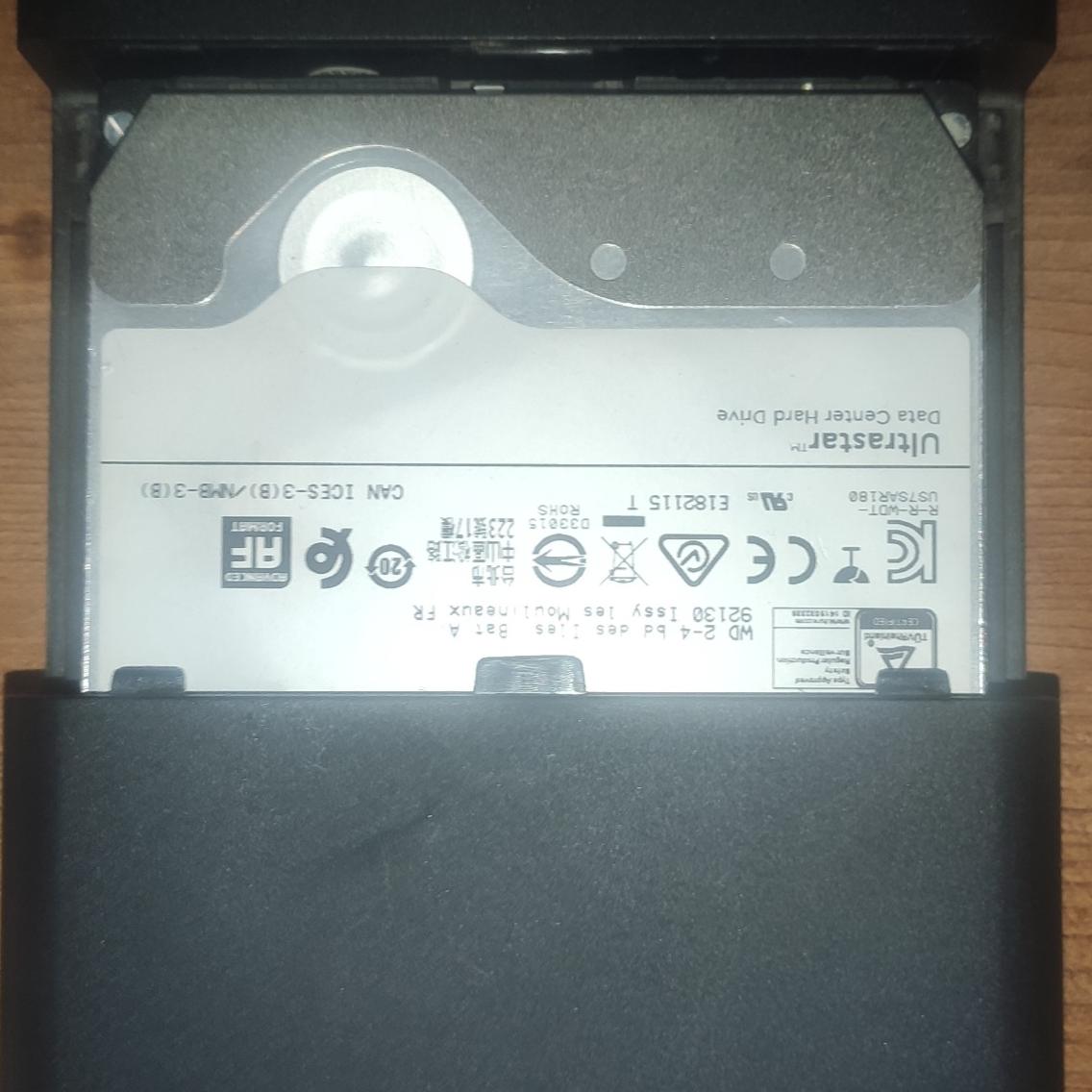 هارد وسترن الترا همراه با باکس اکسترنال اوریکو