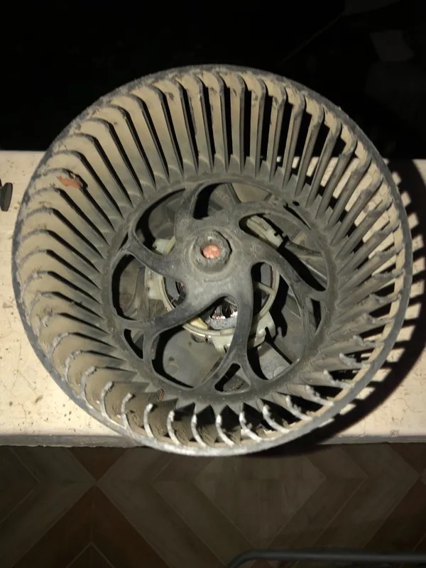 موتور فن بخاری مگان 2000