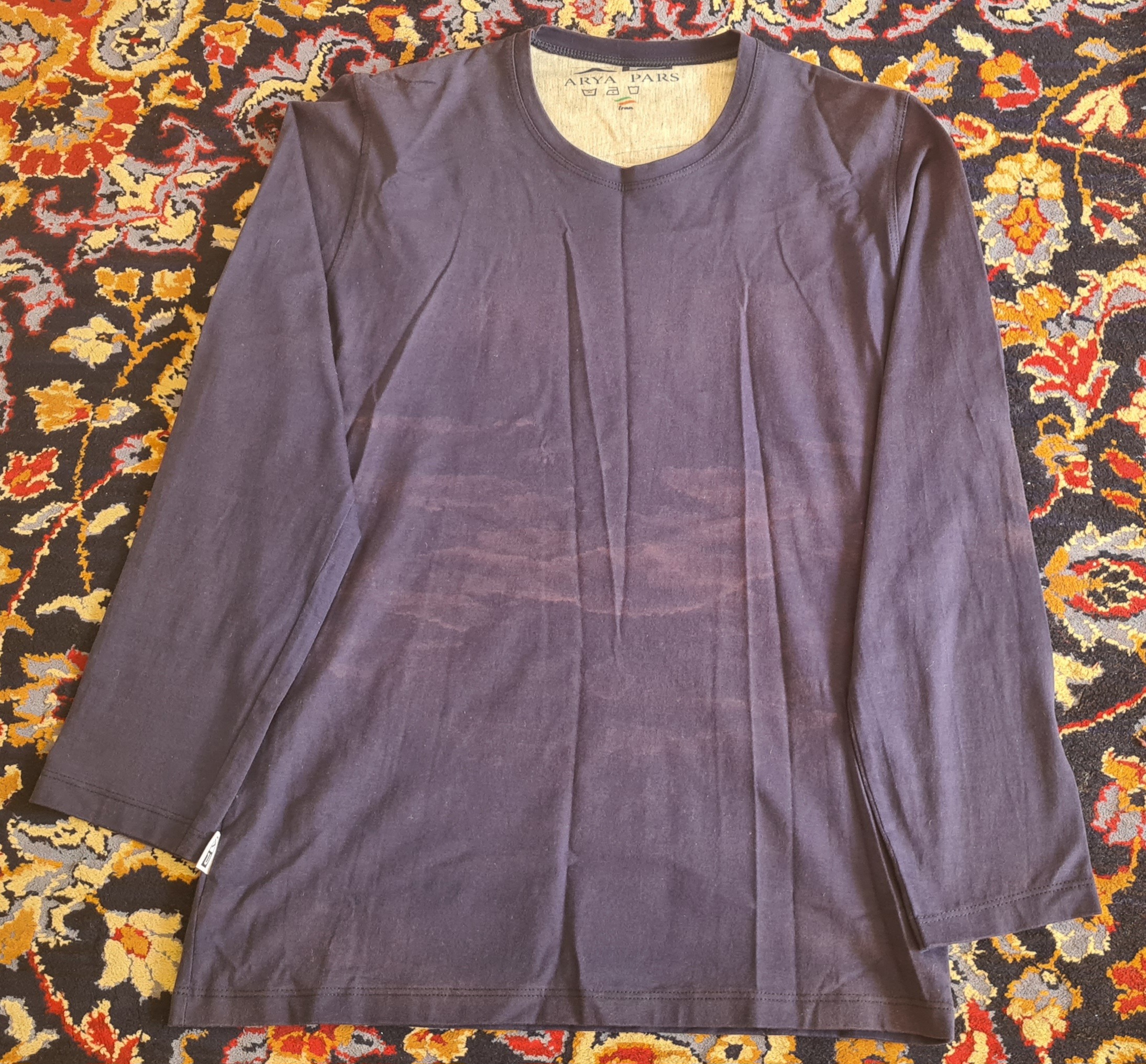 تیشرت سرمه ای آستین بلند