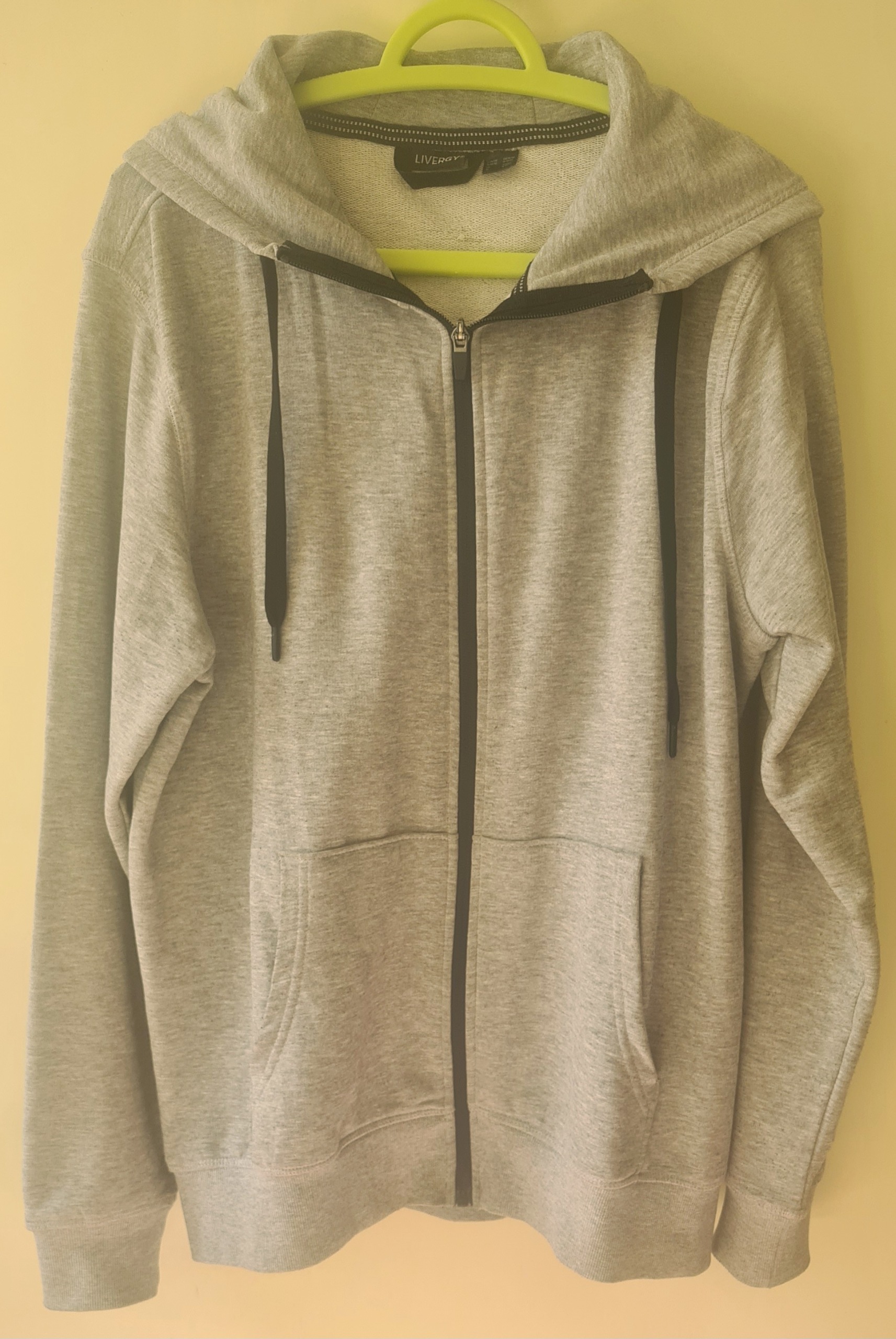 سویشرت لیورجی کلاهدار