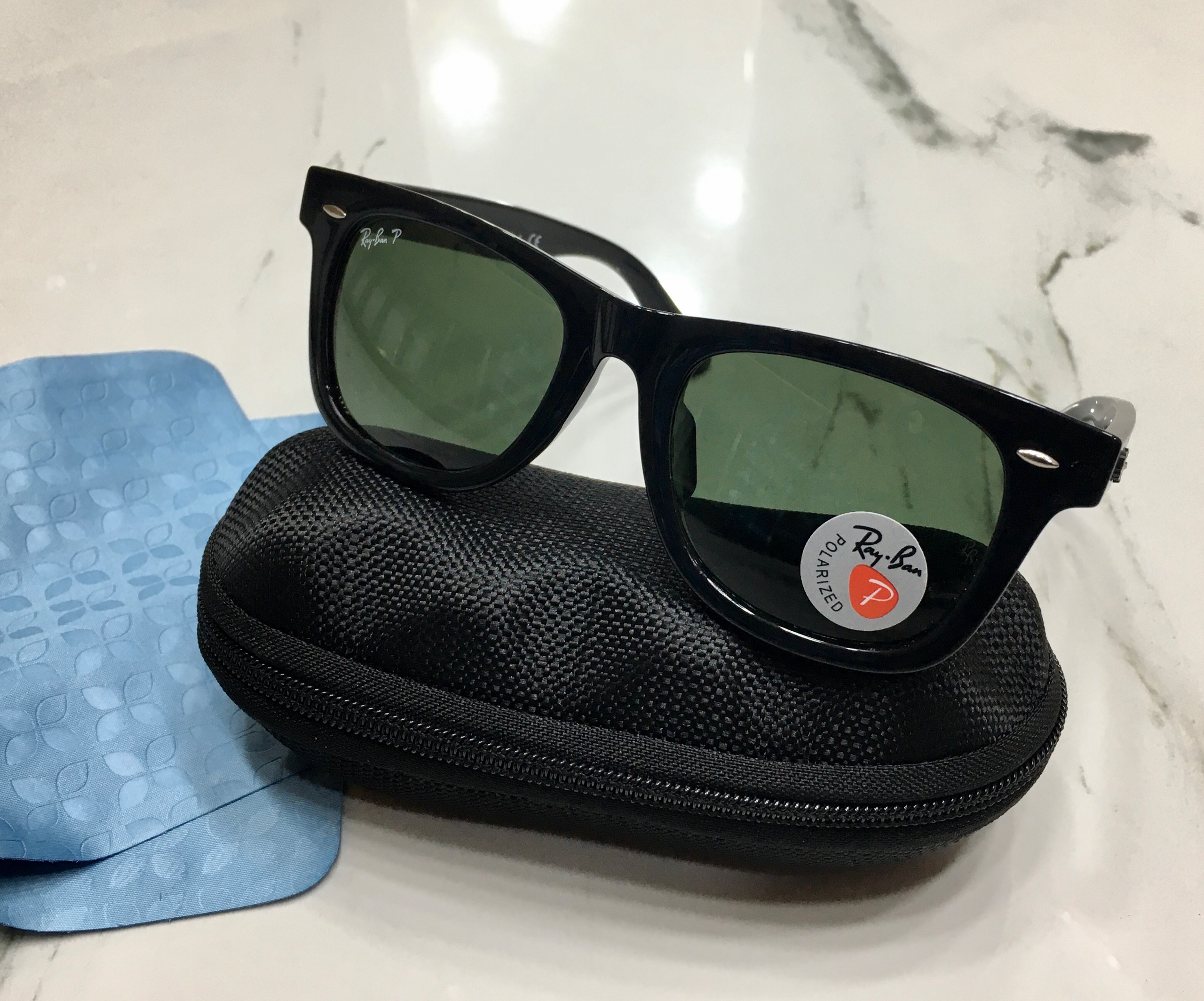 عینک Ray Ban پلاریزه و یووی 400