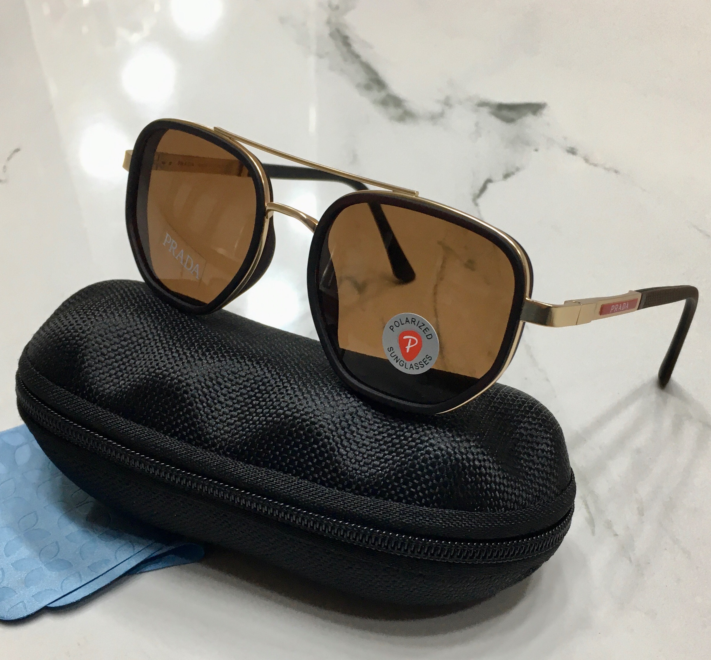 عینک مردانه از برند Prada