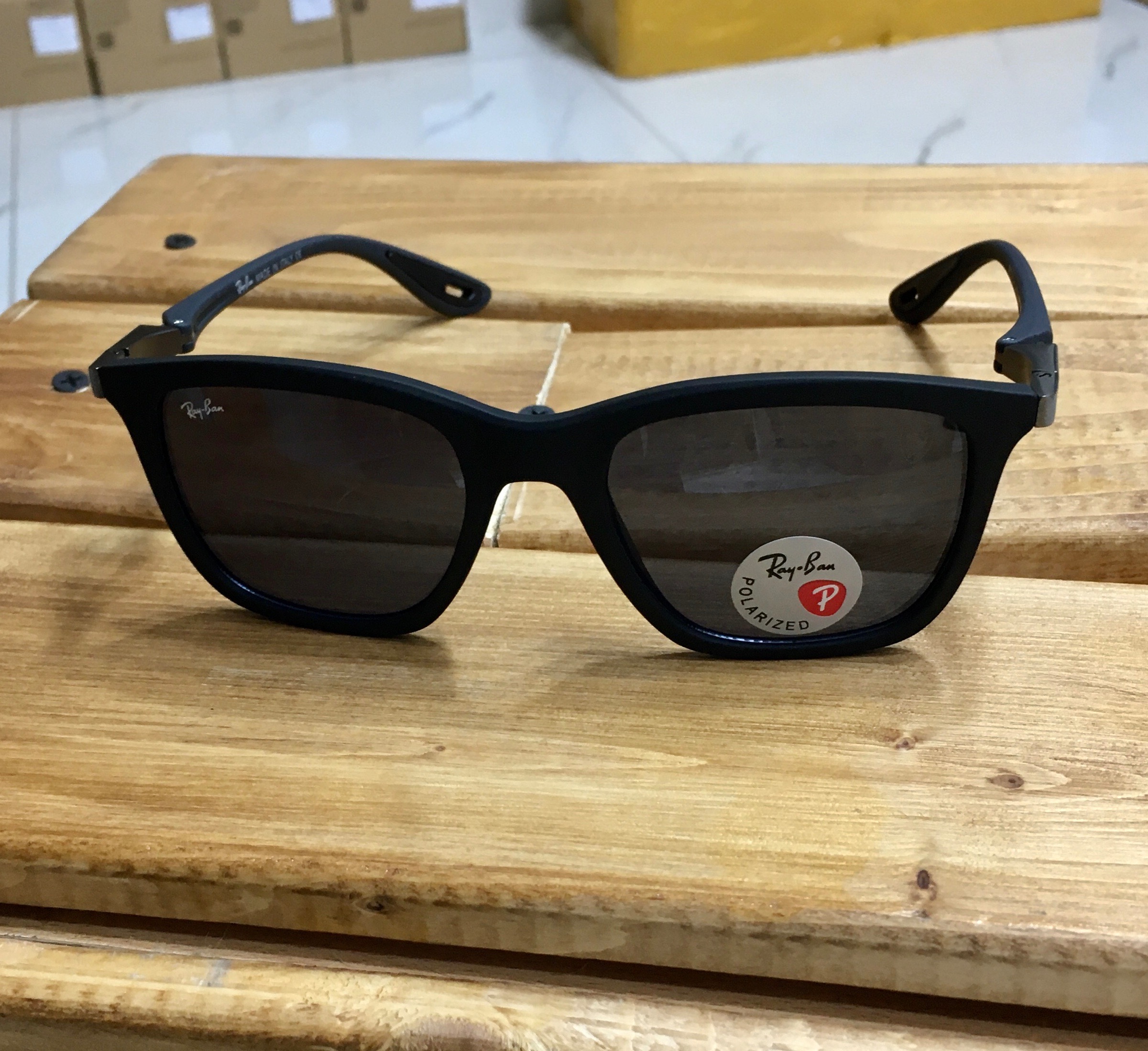 عینک Ray Ban پلاریزه و Uv400