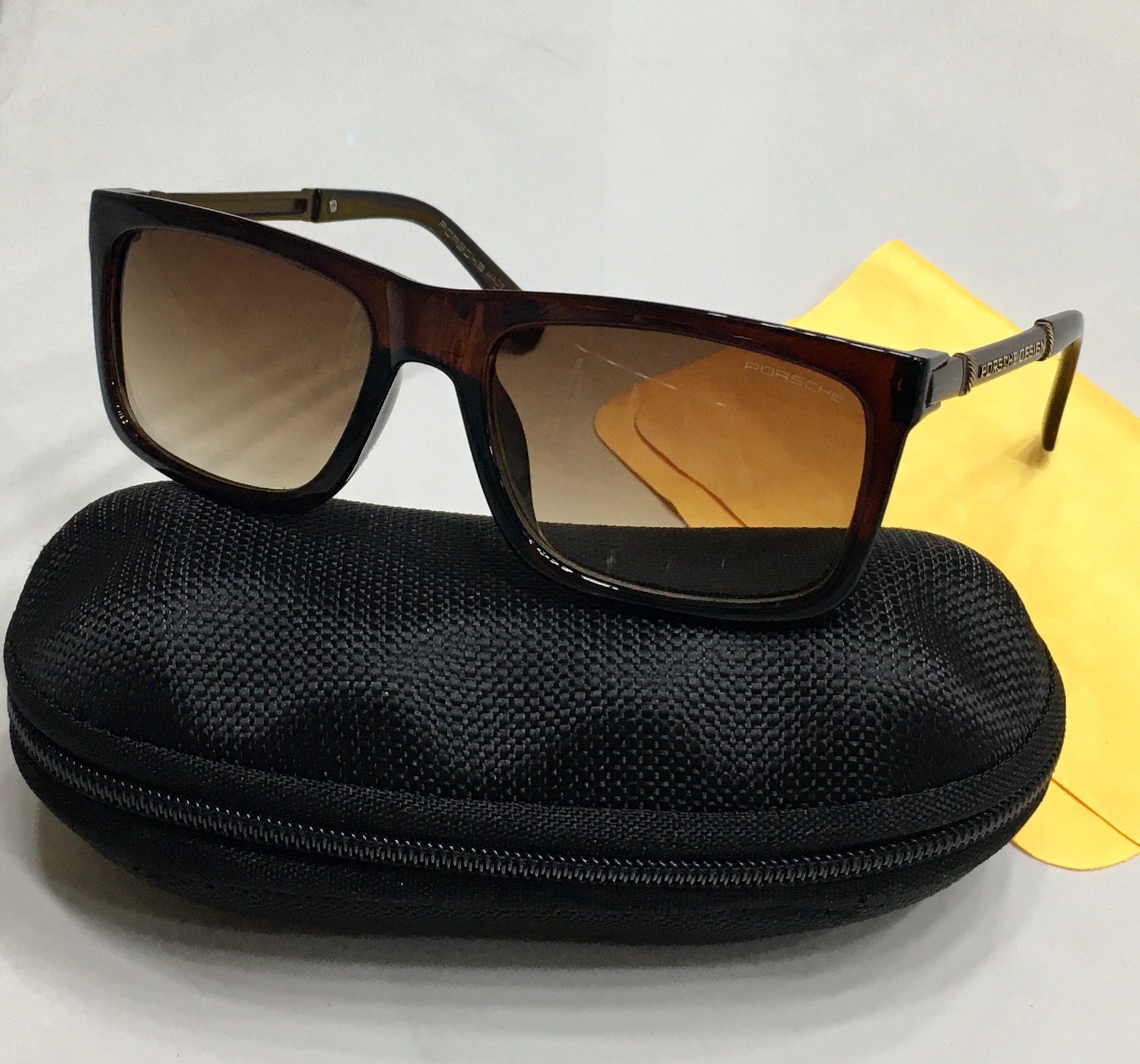 عینک آفتابی زنانه و مردانه کد BH1919