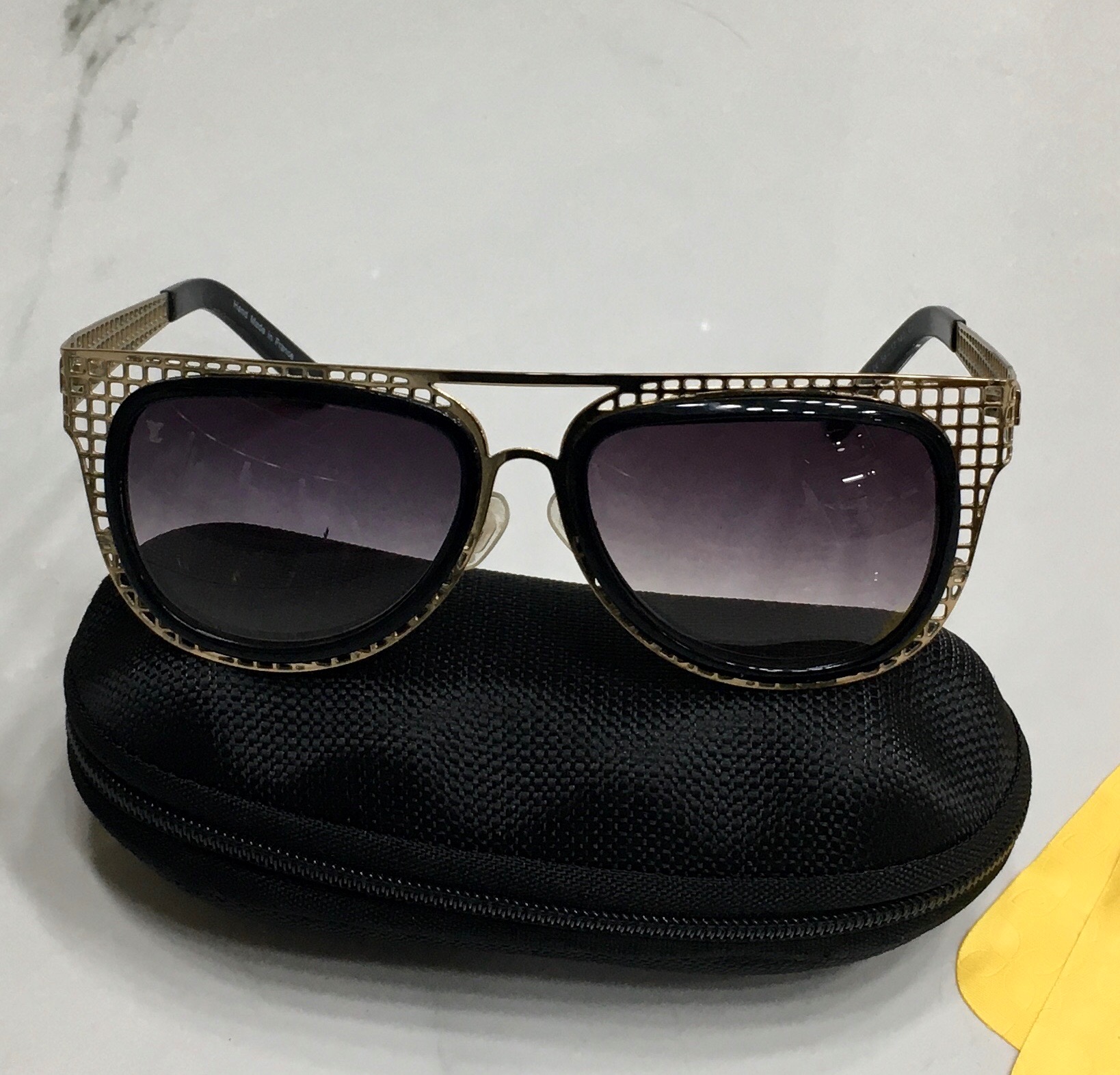 عینک آفتابی زنانه Louis Vuitton خاص