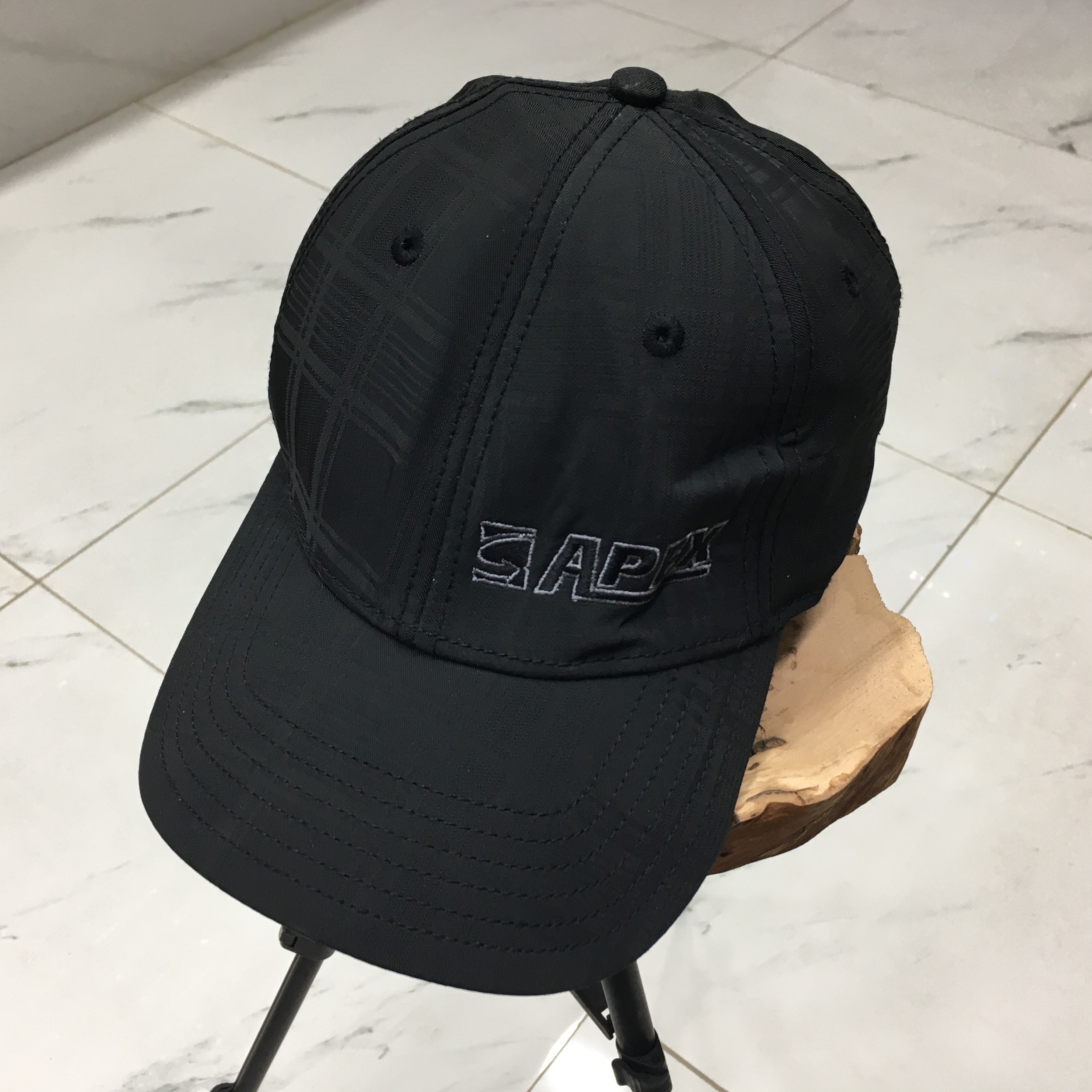 کلاه اورجینال اروپایی برند Caprx