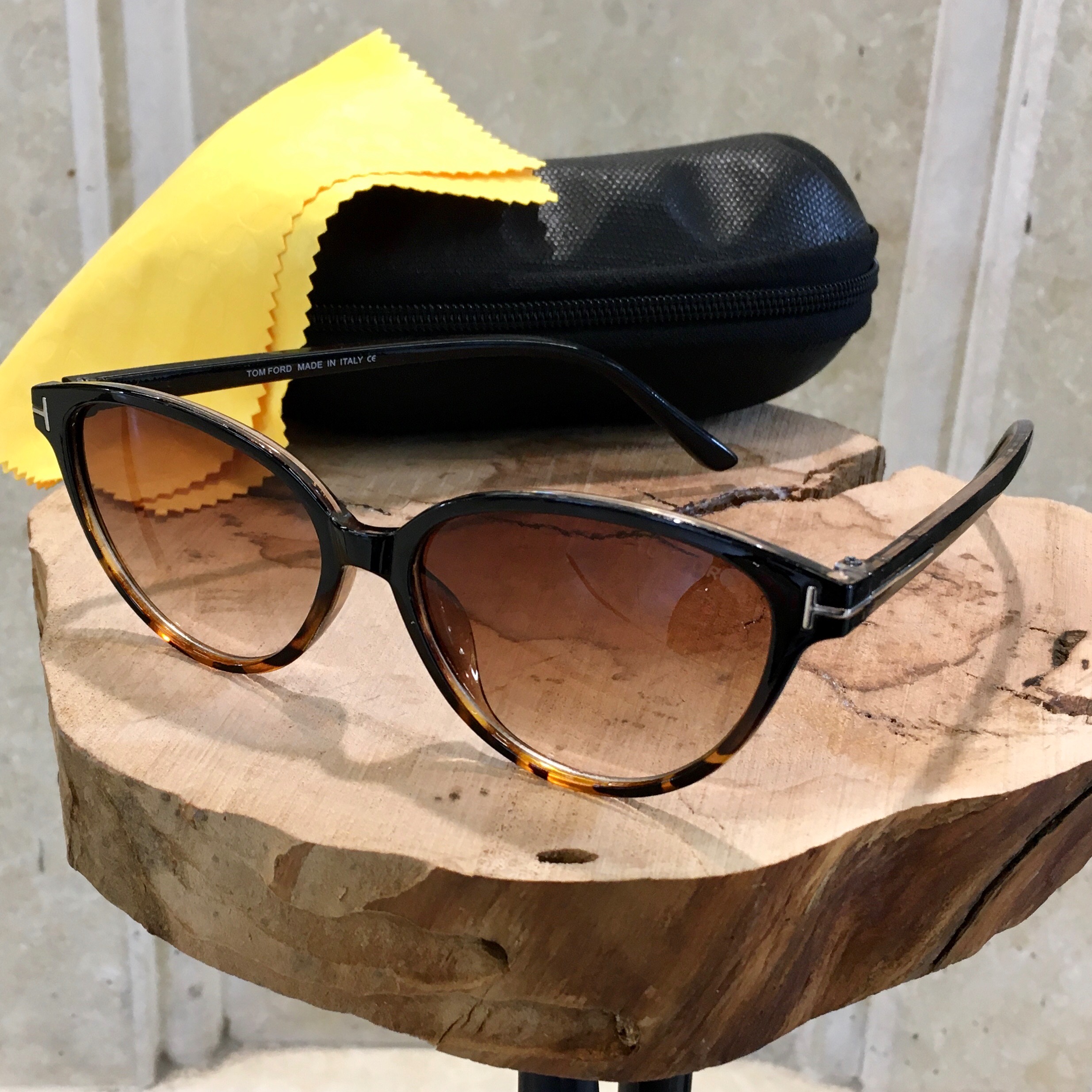 عینک زنانه Uv400 مدل گربه ای برند Tom Ford