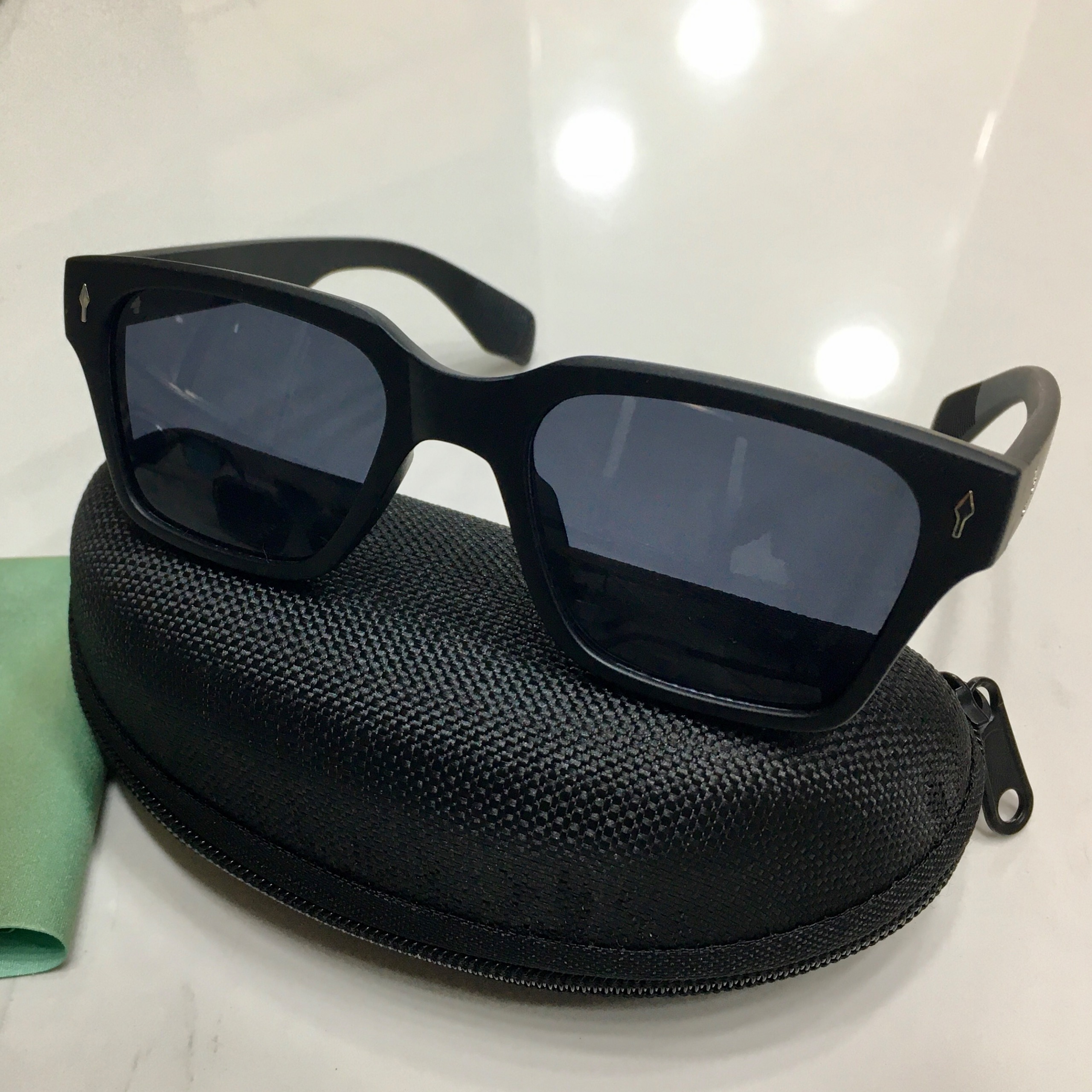 عینک مشکی مات moscot uv400