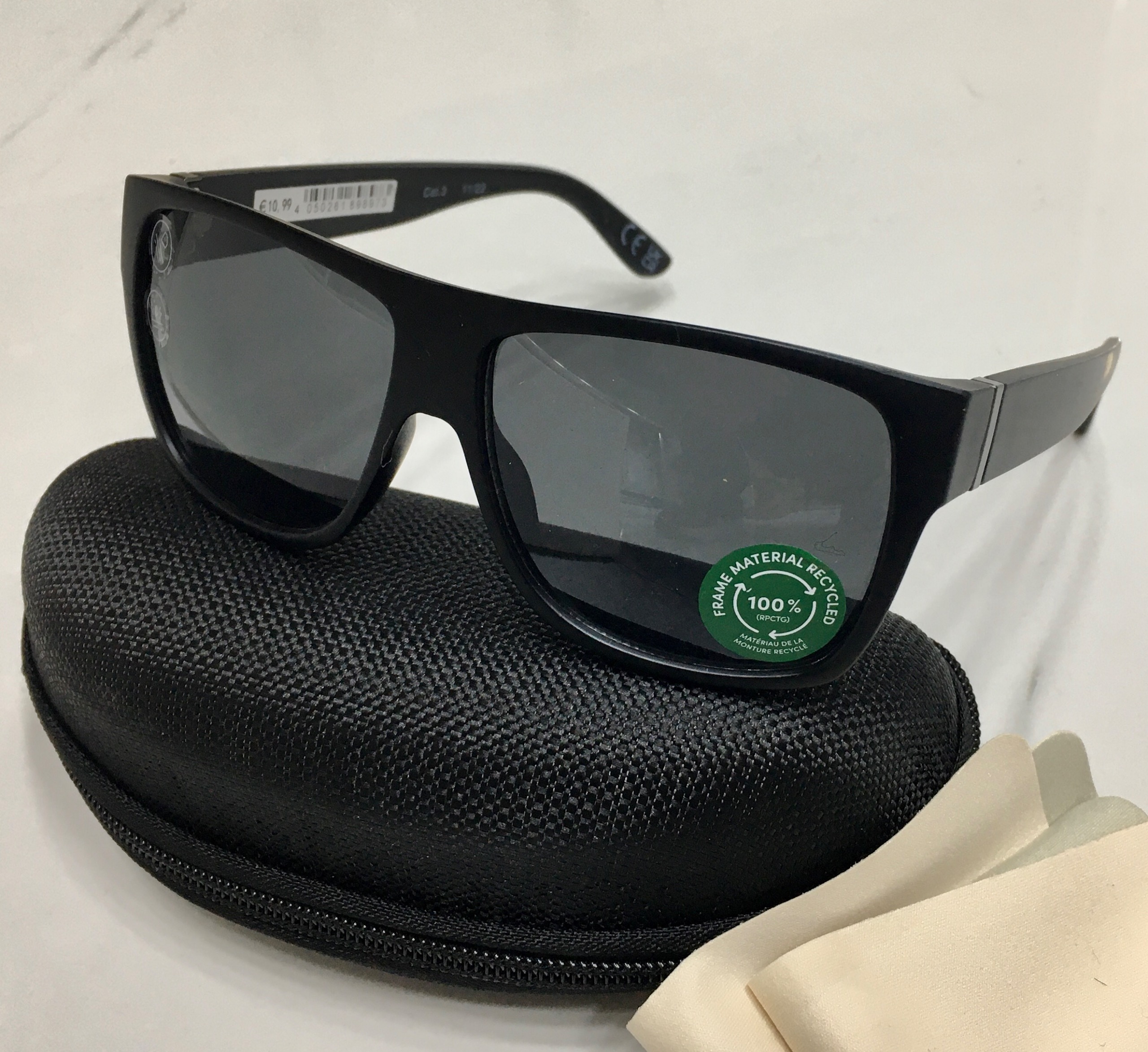 عینک استوک آکبند اسپرت و روزمره