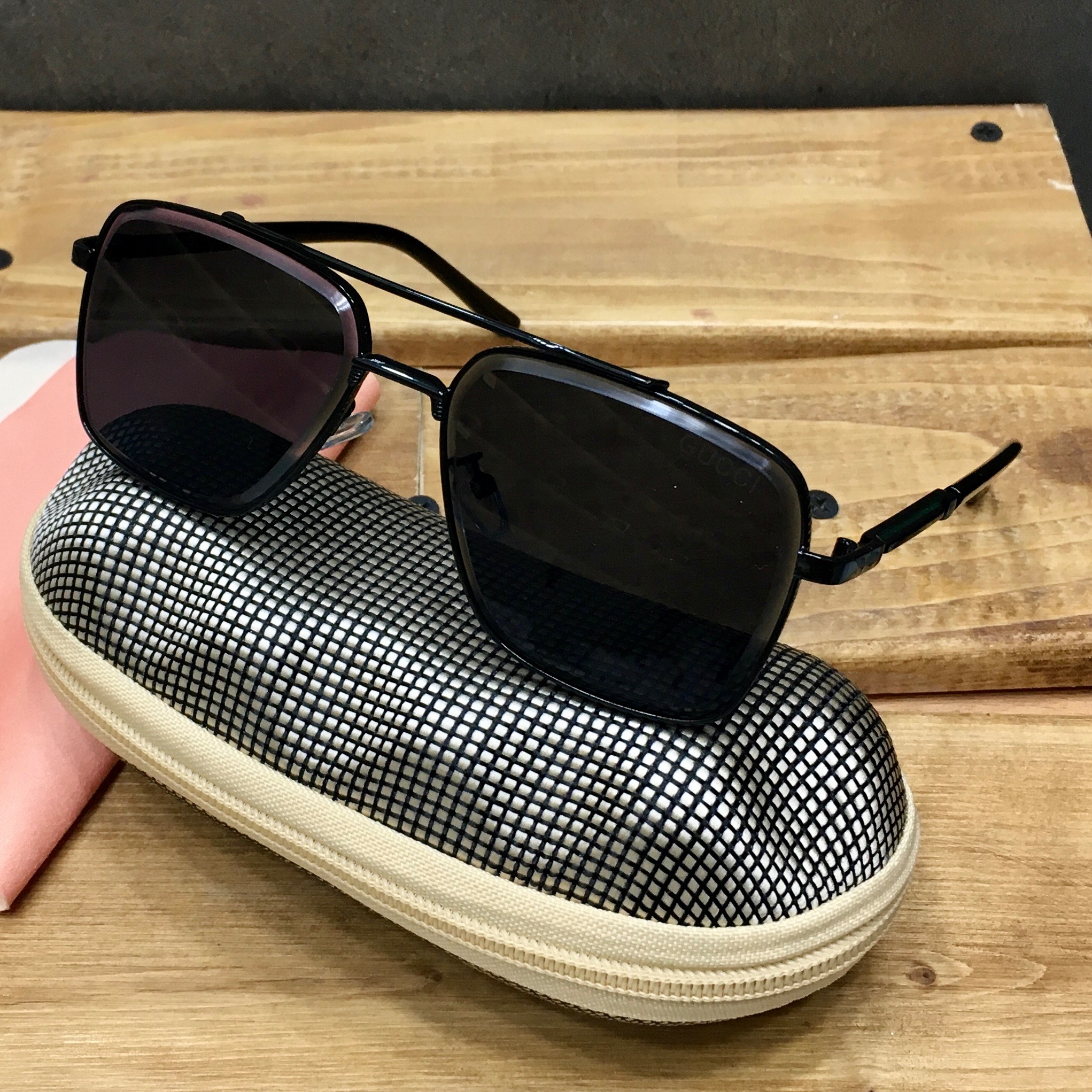 عینک مردانه از برند GUCCI