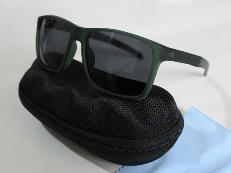عینک Oakley یشمی پلاریزه و Uv400 ایتالیا