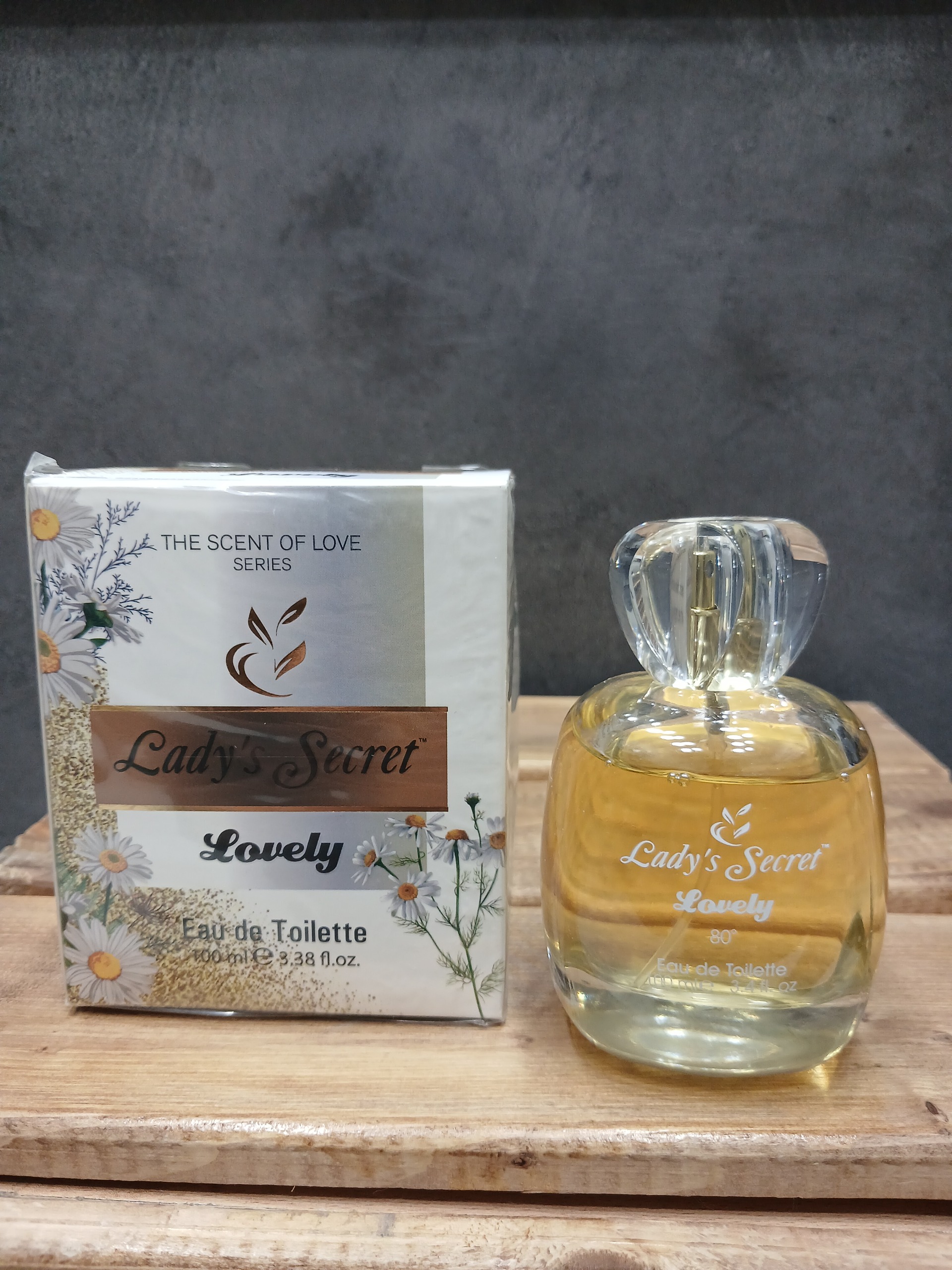 ادکلن 100 میل Ladys Secret اصلی Lovely