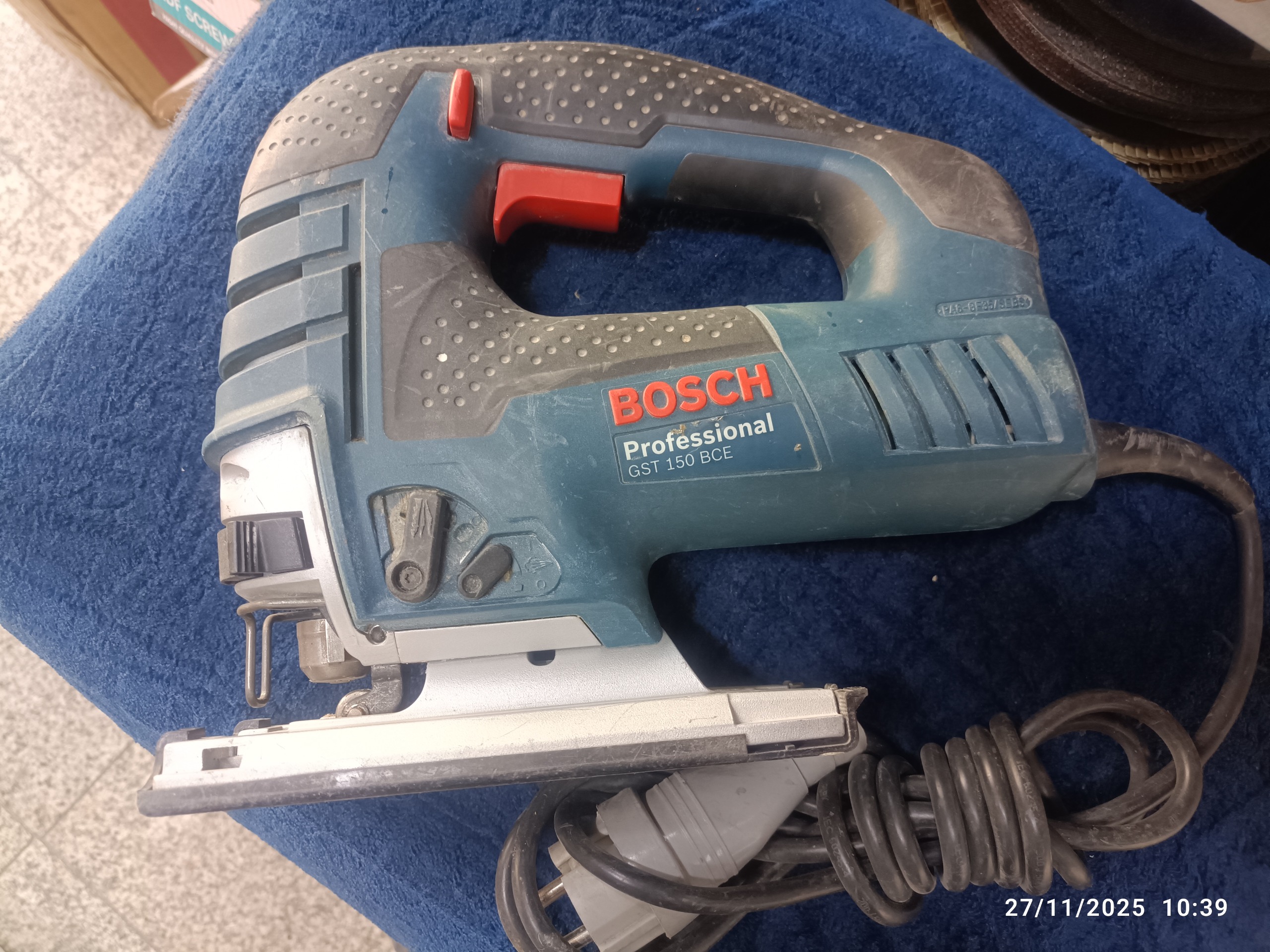 عمودبر بوش سوئیس