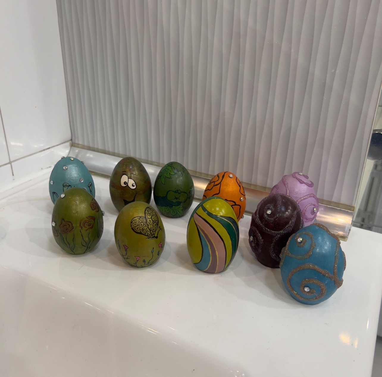 تخم مرغ سفالی