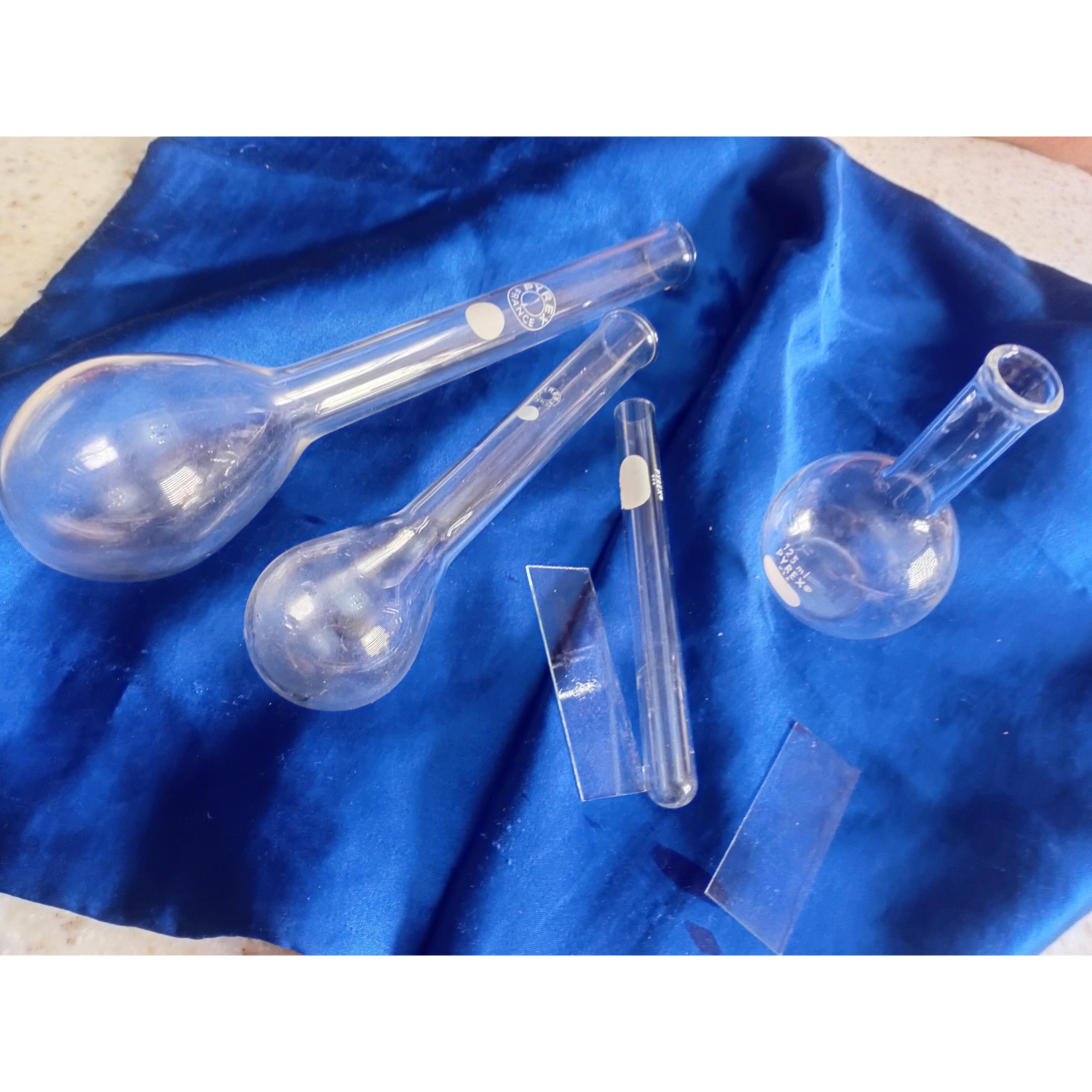 بشر لوله آزمایش