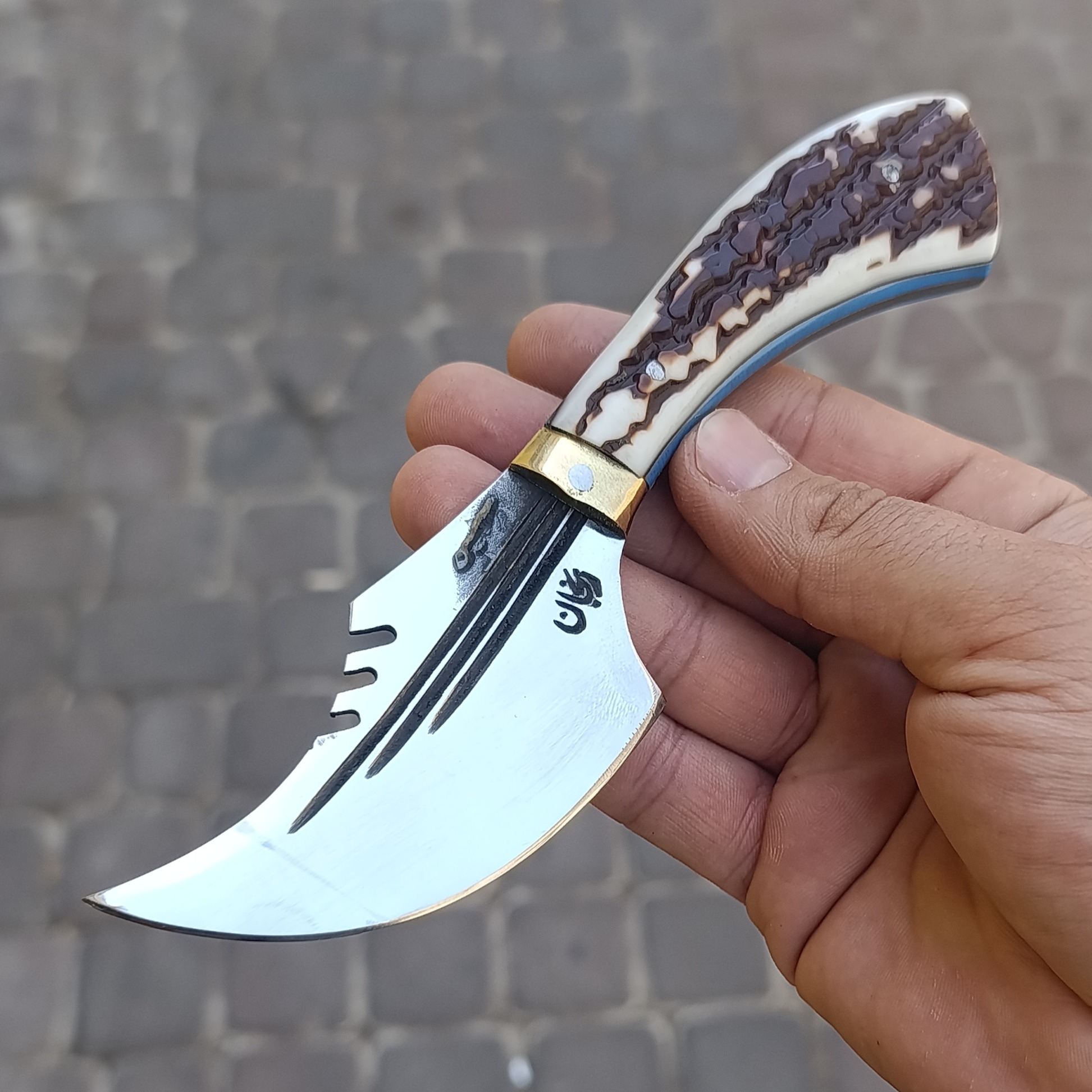 چاقو شکاری تیزی سفارشی کوسه اصل زنجان با غلاف