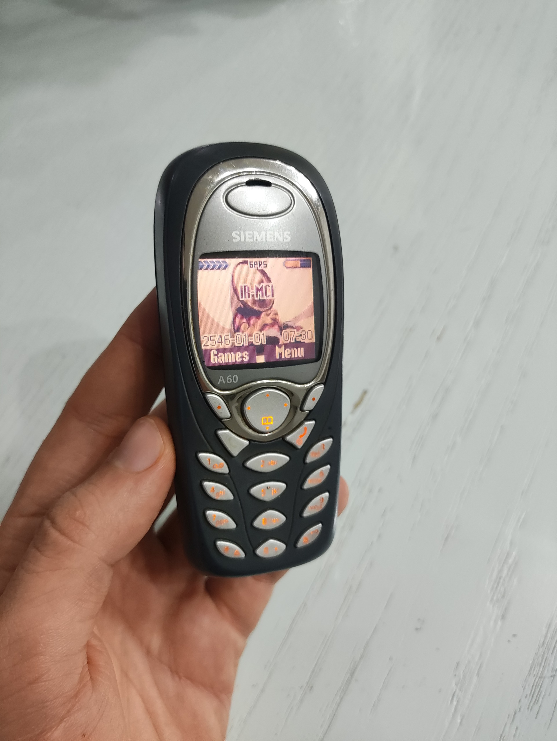 گوشی موبایل زیمنس A60