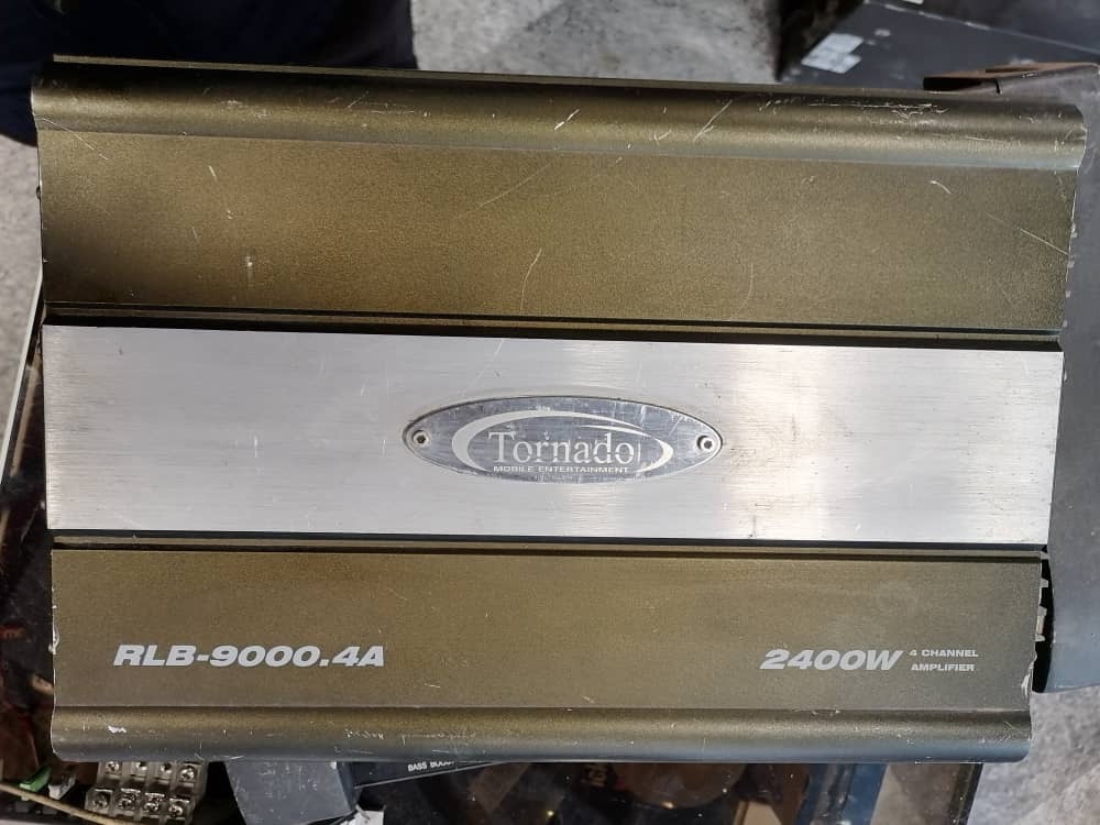 آمپلی فایر 2400 وات 4خروجی