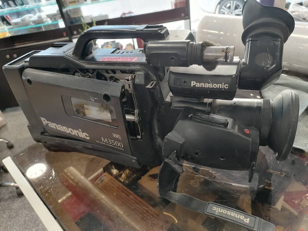 دوربین فیلمبرداری پاناسونیک M3500