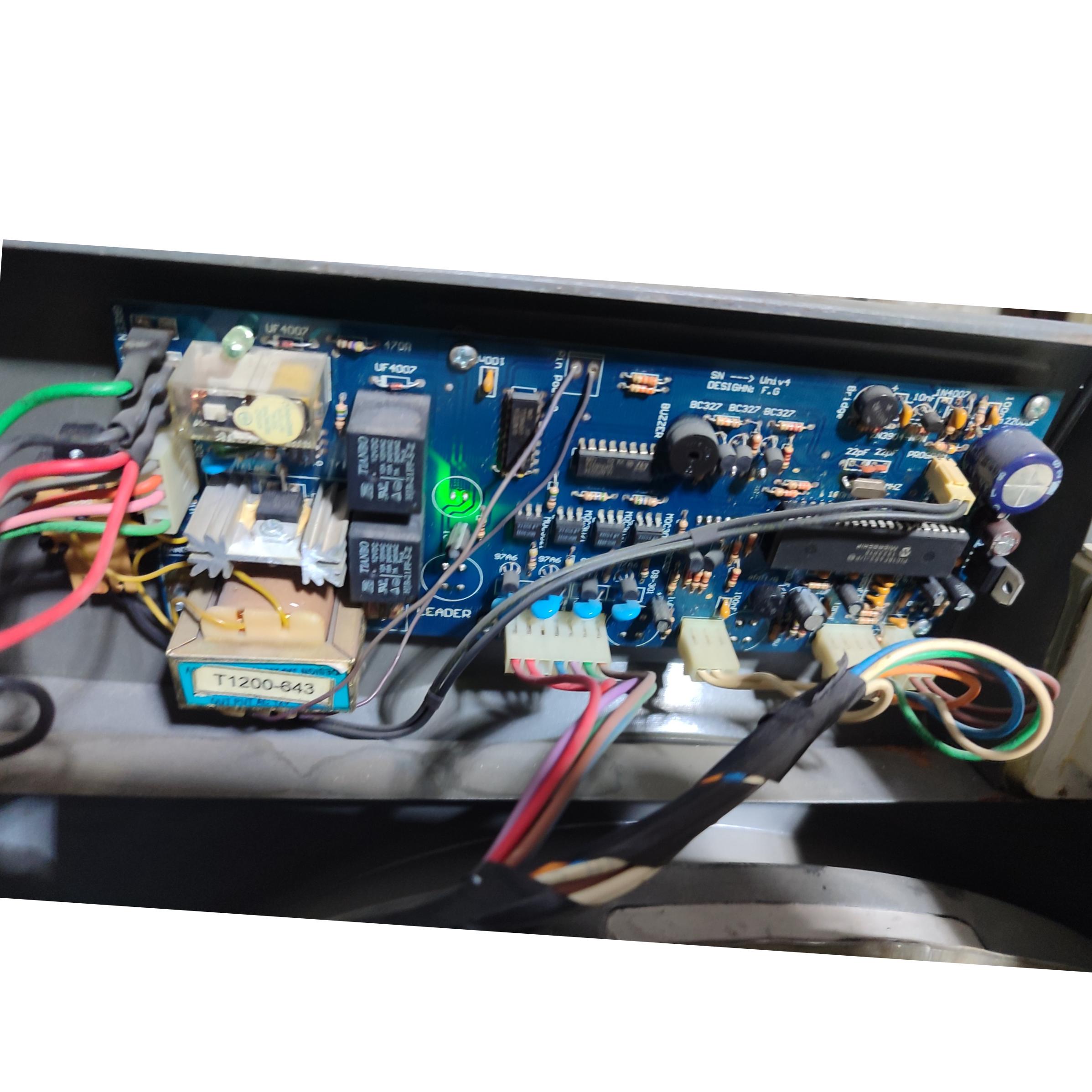 برد لباسشویی لیدر کاملا سالم