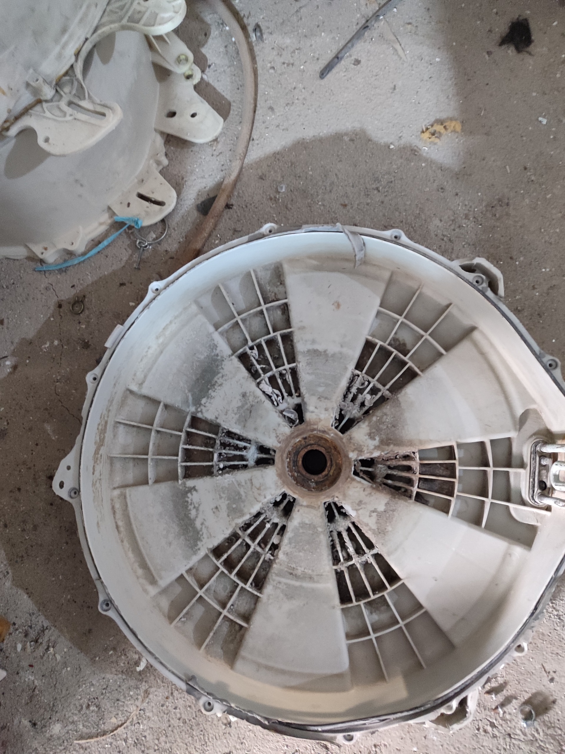 دیگ عقب ال جی 5 کیلویی دایرکت