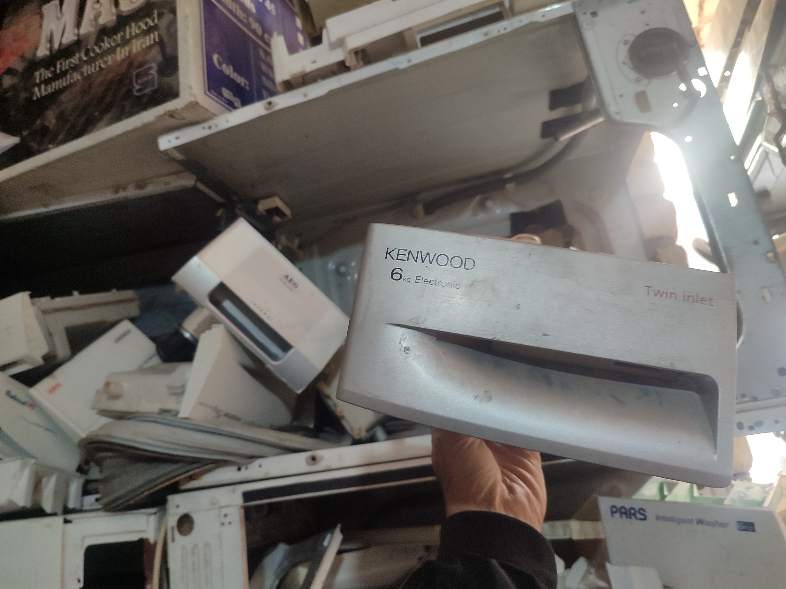 جا پودری لباسشویی کنوود