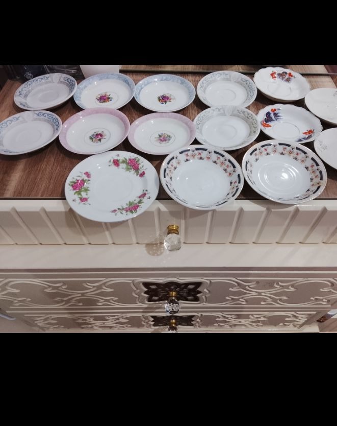 نعلبکی قدیمی دیوارکوب