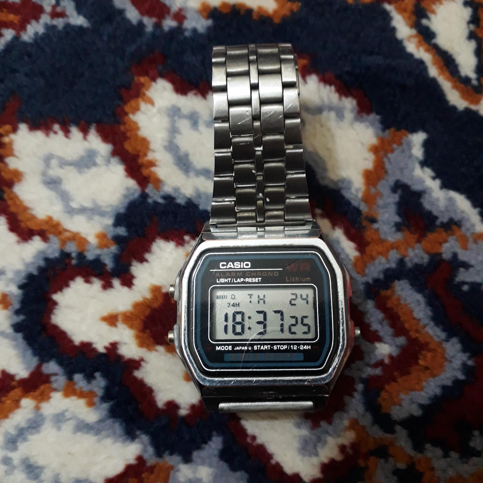 ساعت کاسیو قدیمی