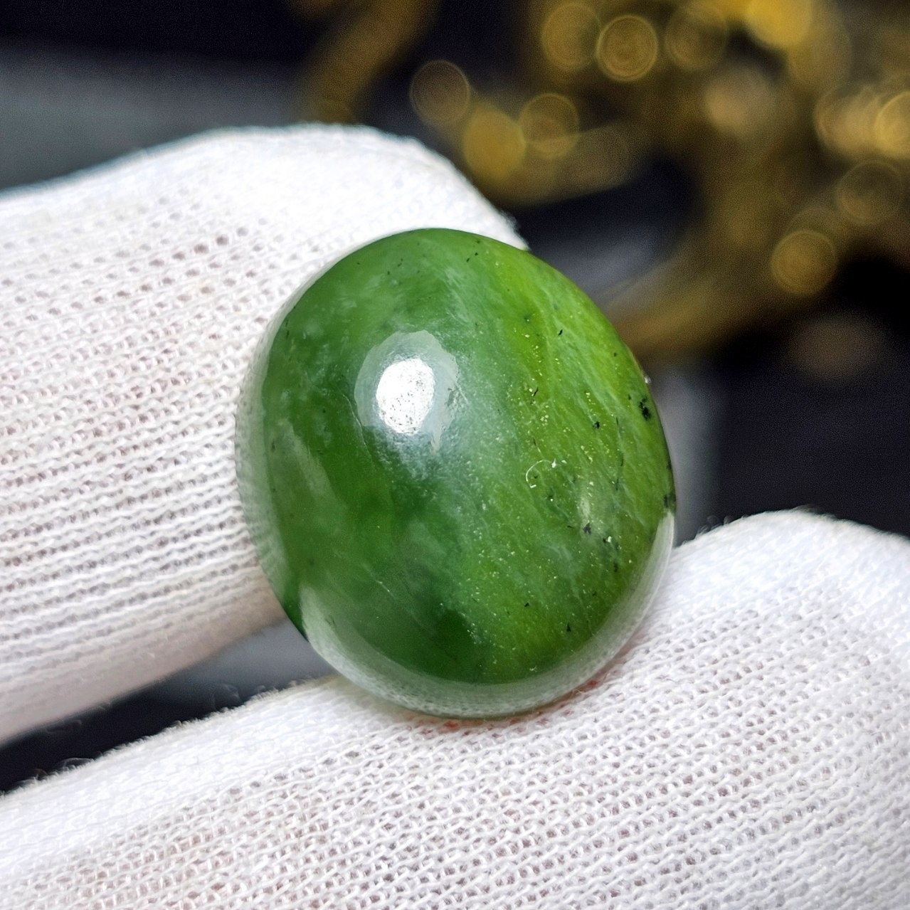 نگین سنگ یشم خوش رنگ معدنی کد36778