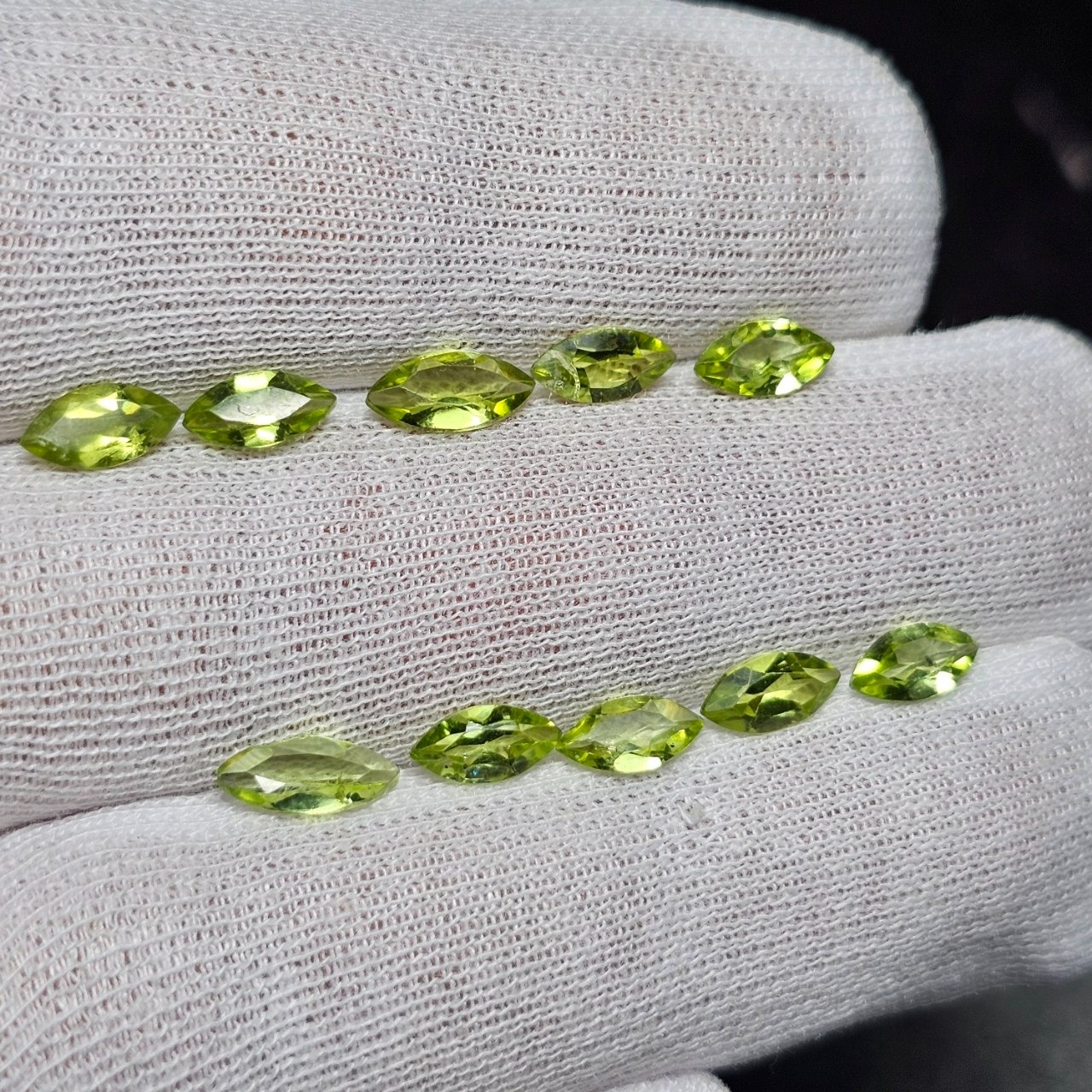 پک 10 عددی سنگ های زبرجدمعدنی آفریقایی کد36872