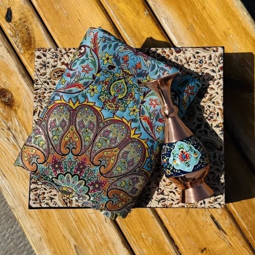 ست هدیه اداری ترمه و گلدان مس و پرداز 20 با جعبه