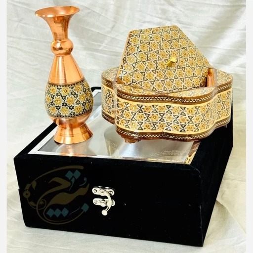 پک هدیه خاتم کاری گلدان 16 و شکلات خوری 17