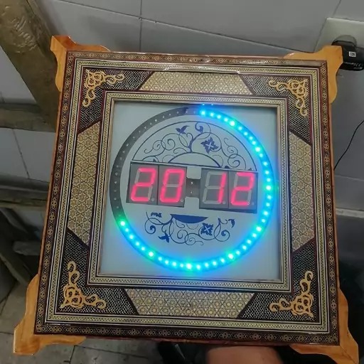 ساعت دیواری خاتم کاری دیجیتال مدل چهارگوش سایز