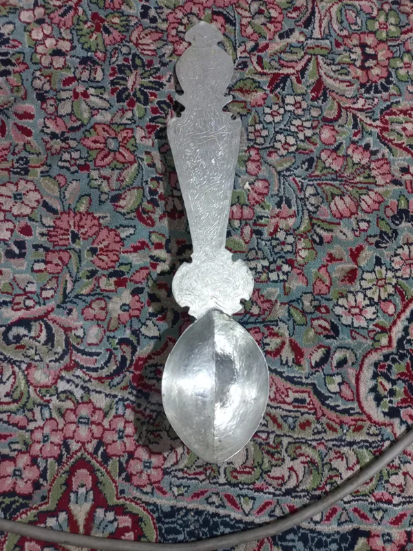 ملاقه تاریخدار مسی قدیمی تک