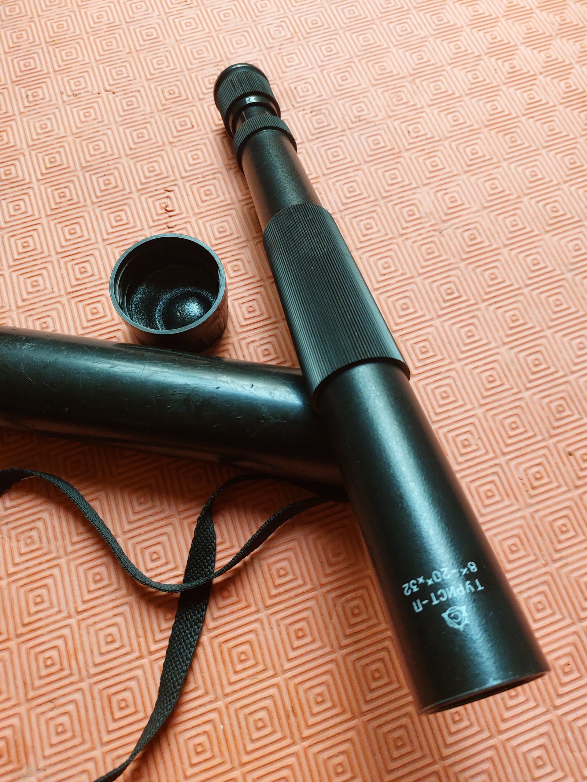 دوربین شکاری روسی تک چشم