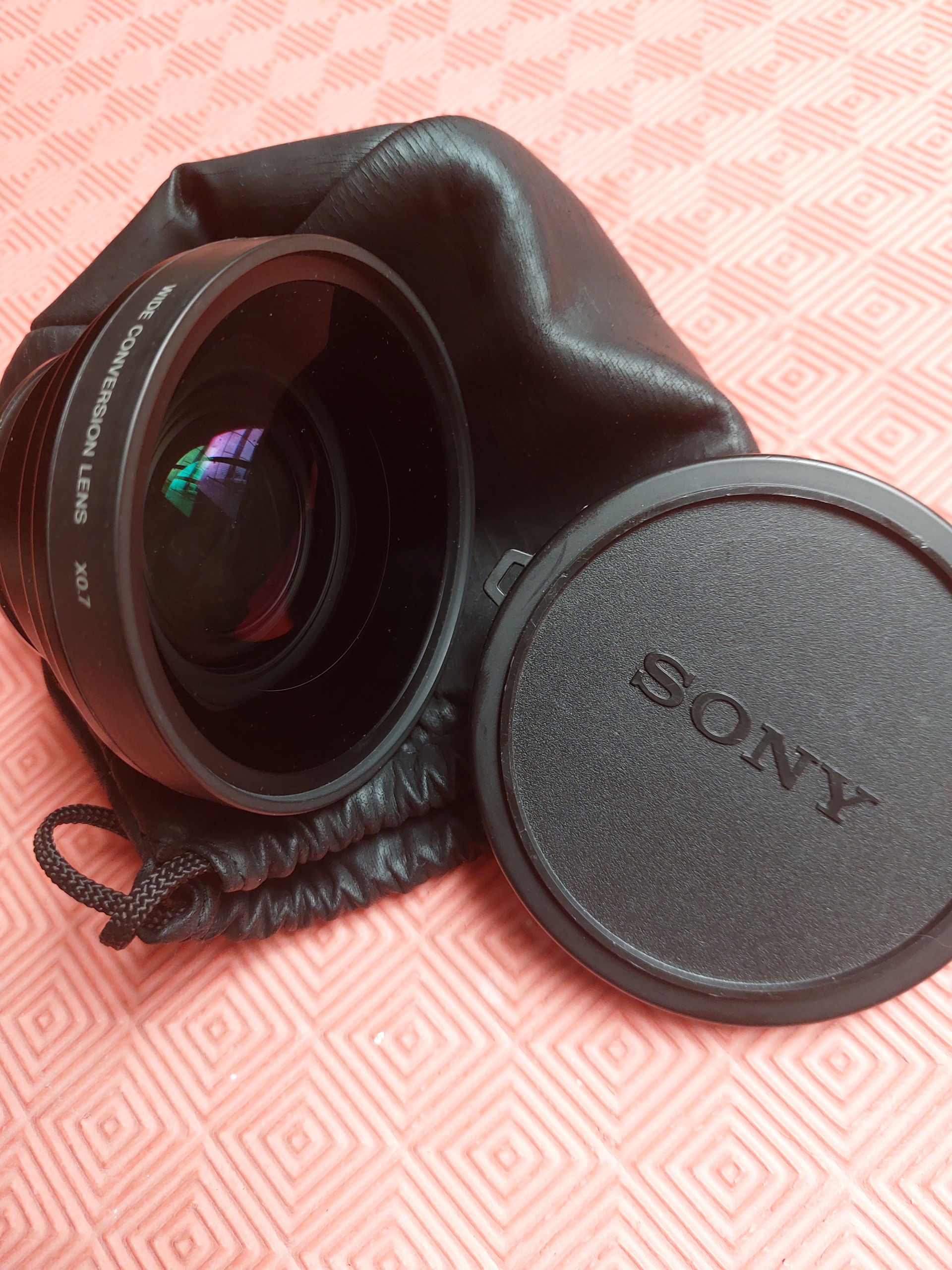 لنز سونی عکاسی وفیلمبرداری