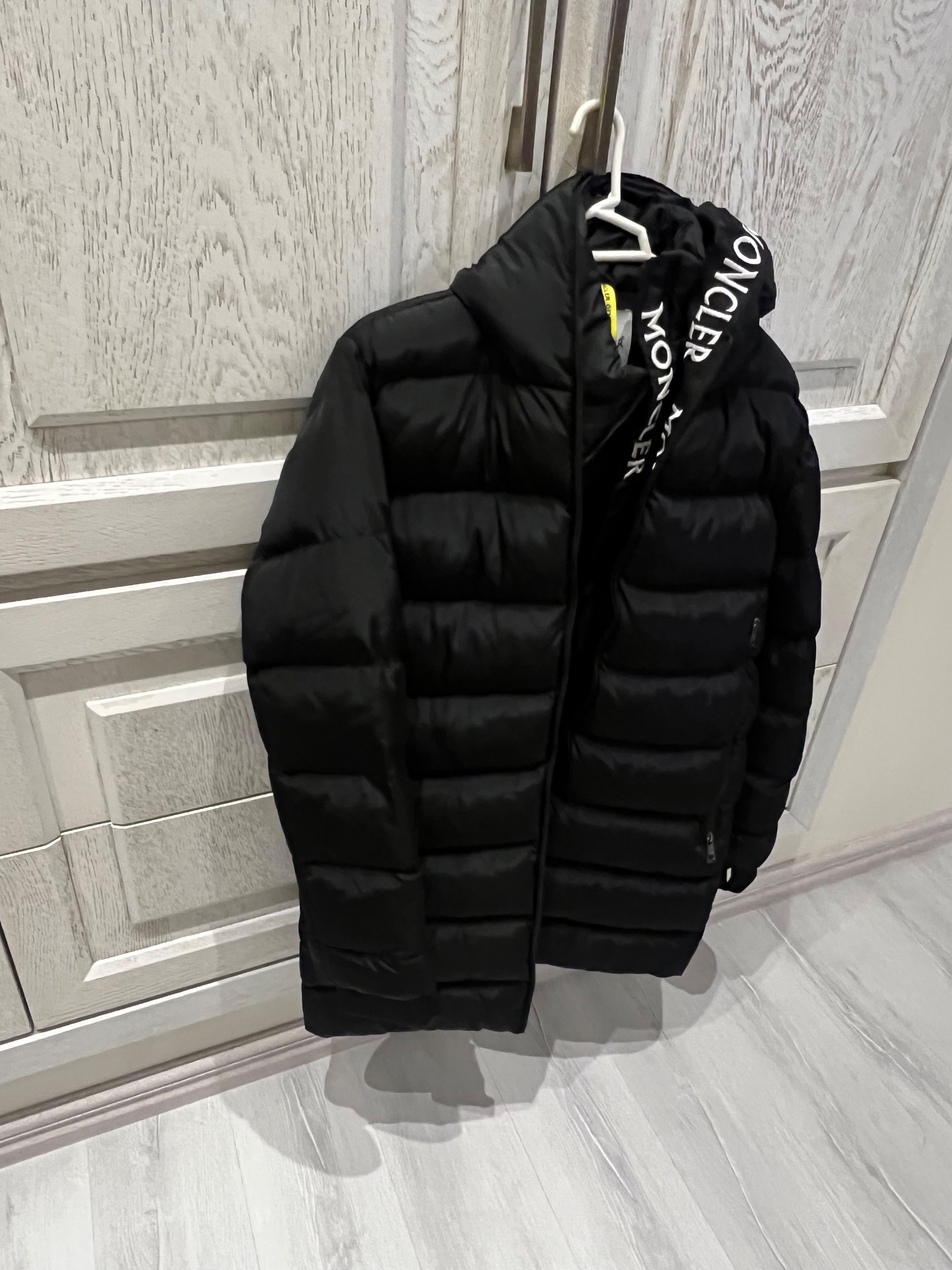 کاپشن مونکلر monclere