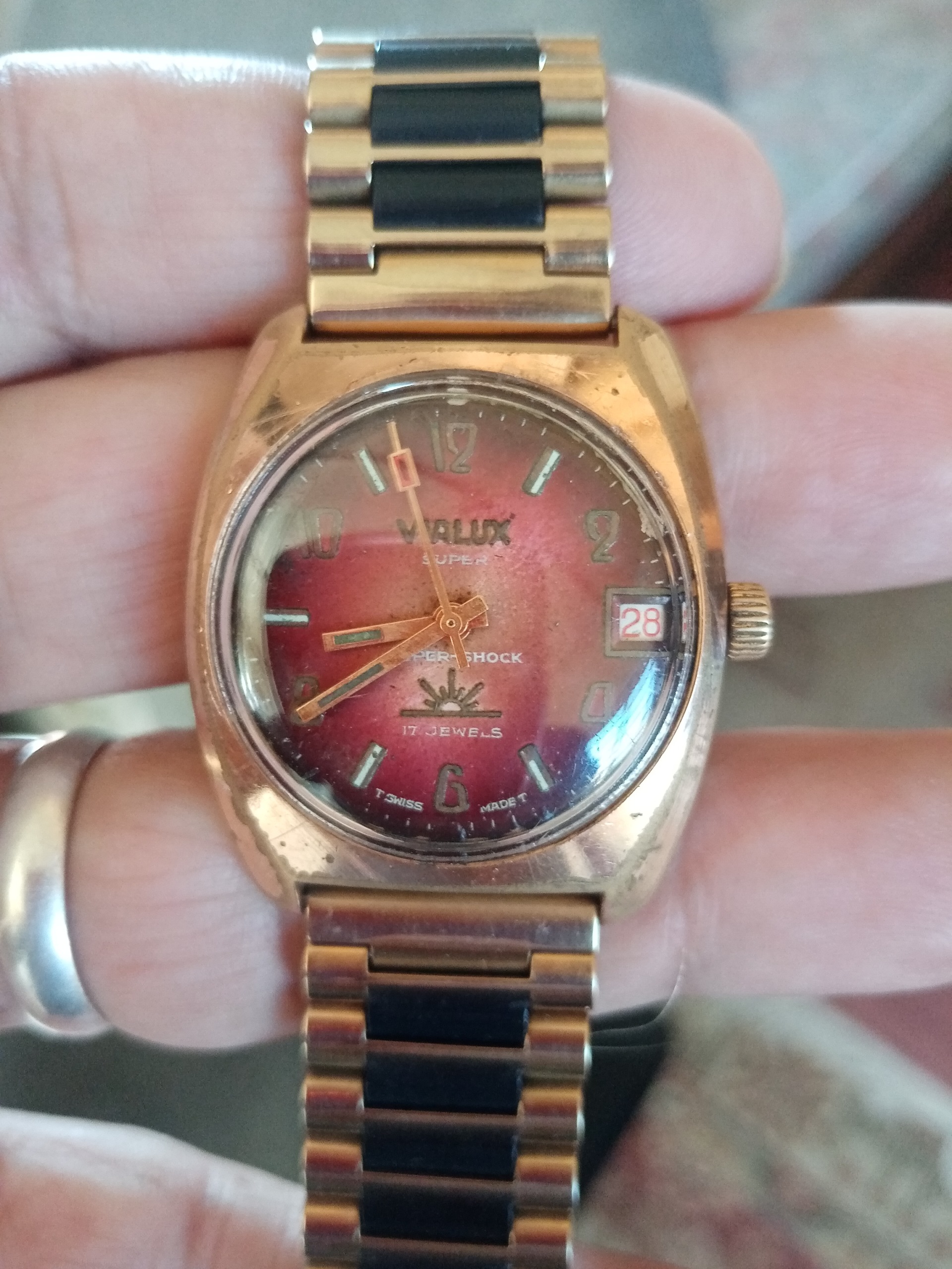 ساعت مچی مردانه قدیمی کوکی اصالت سوئیس