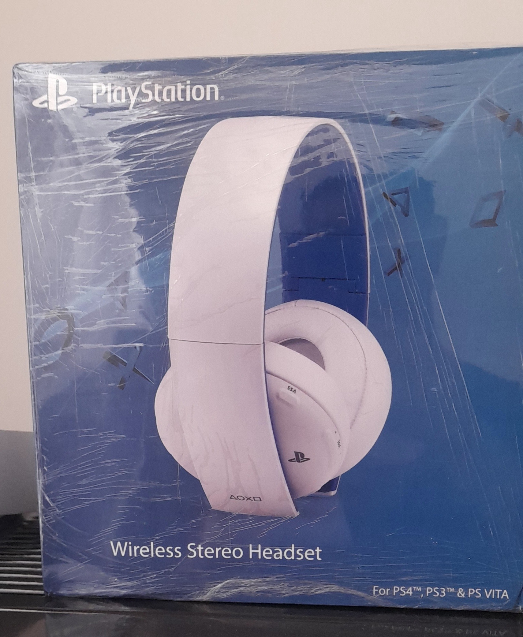 هدست Gold   Ps3/Ps4/Ps5 فقط آنباکس شده
