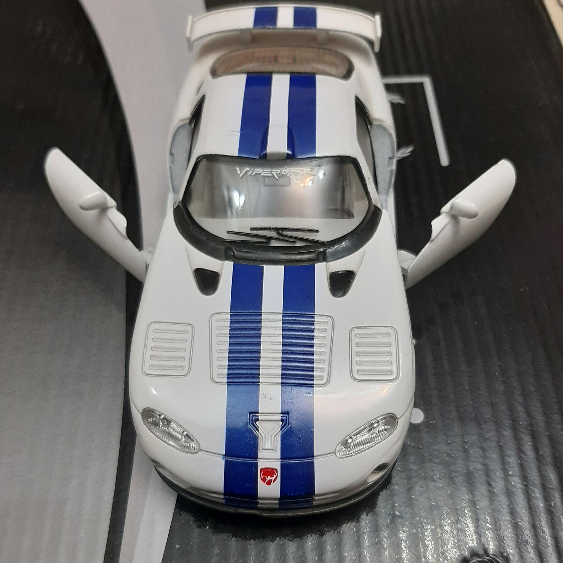 ماکت فلزی دوج