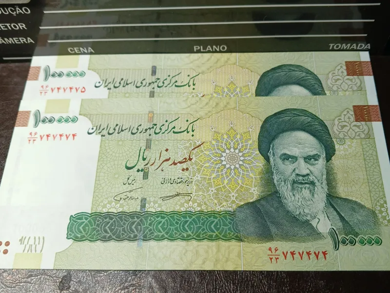 جفت ارزشمند ده هزاری قدیم شماره سه قلو (747474)