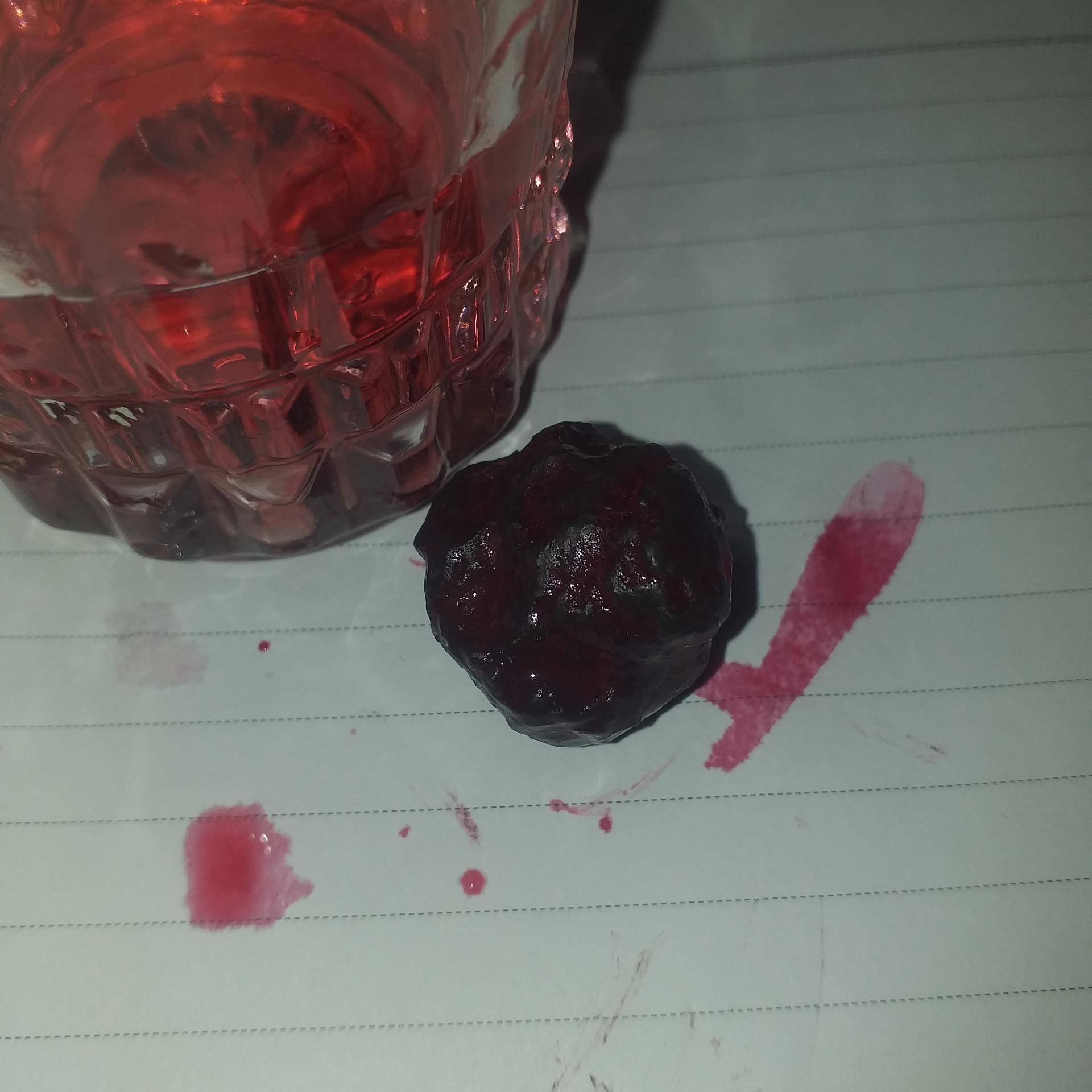 سنگ خونی که خون پس میده