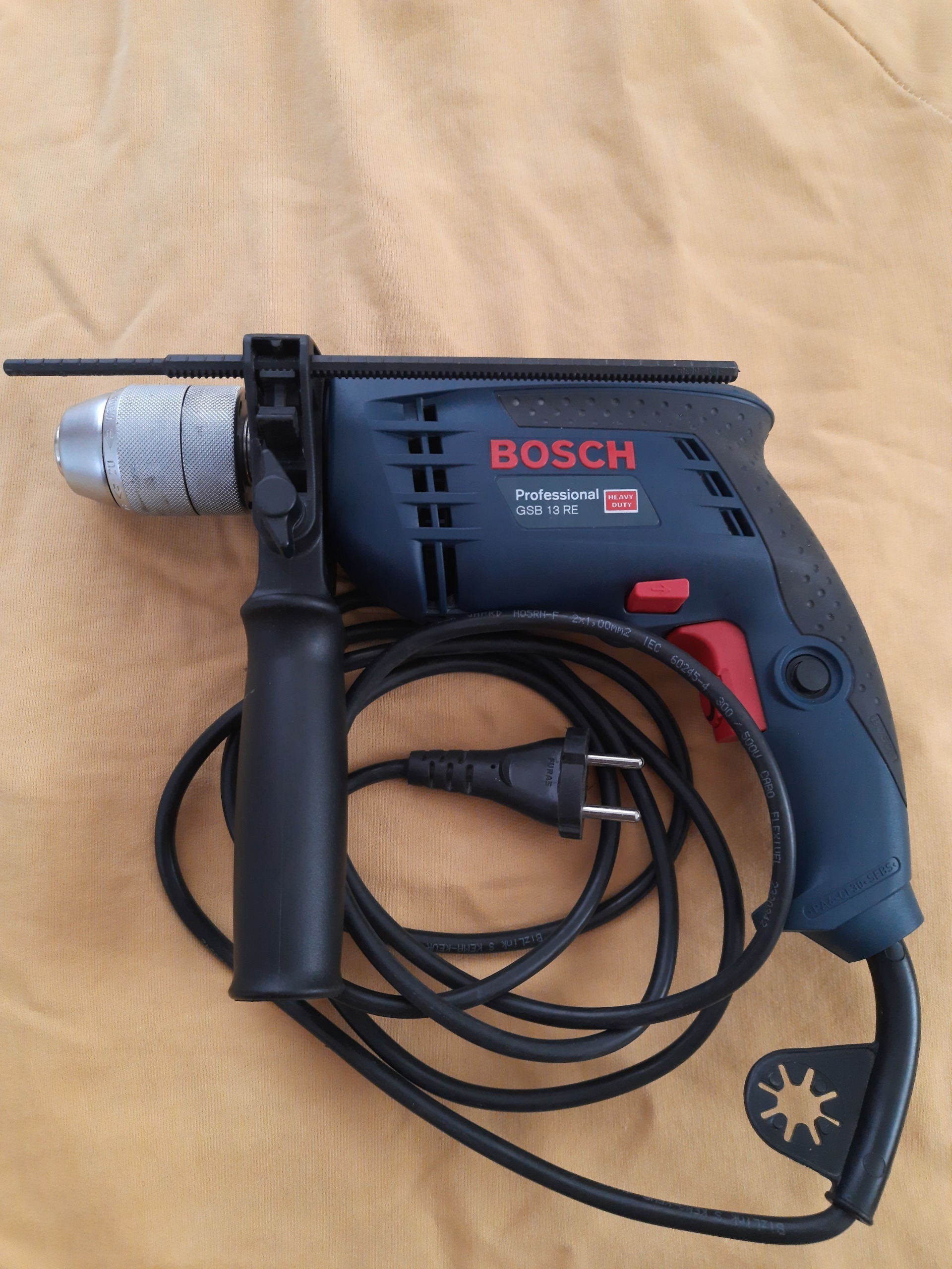 دریل بوش اصلی آلمان مدل GSB 13 REساخت روسیه