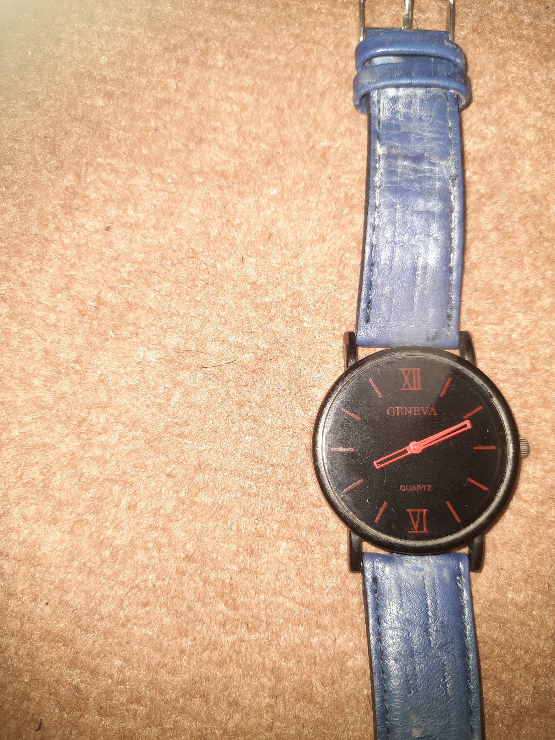 ساعت مچی (جنیوا) کمیاب تکنولوژی کوارتز